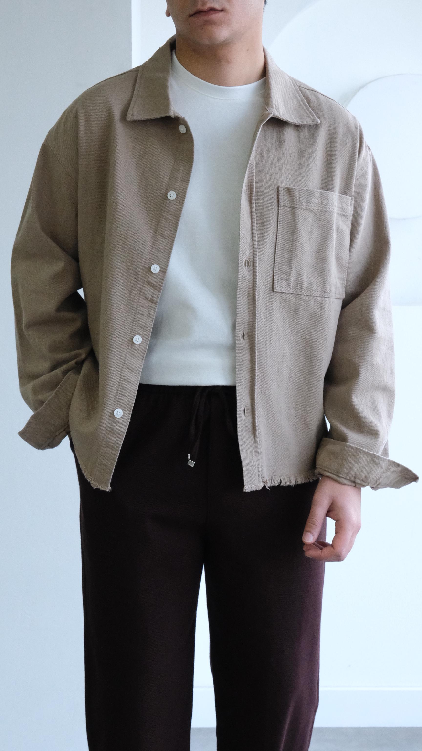 Sırt Baskılı Bej Gabardin Gömlek