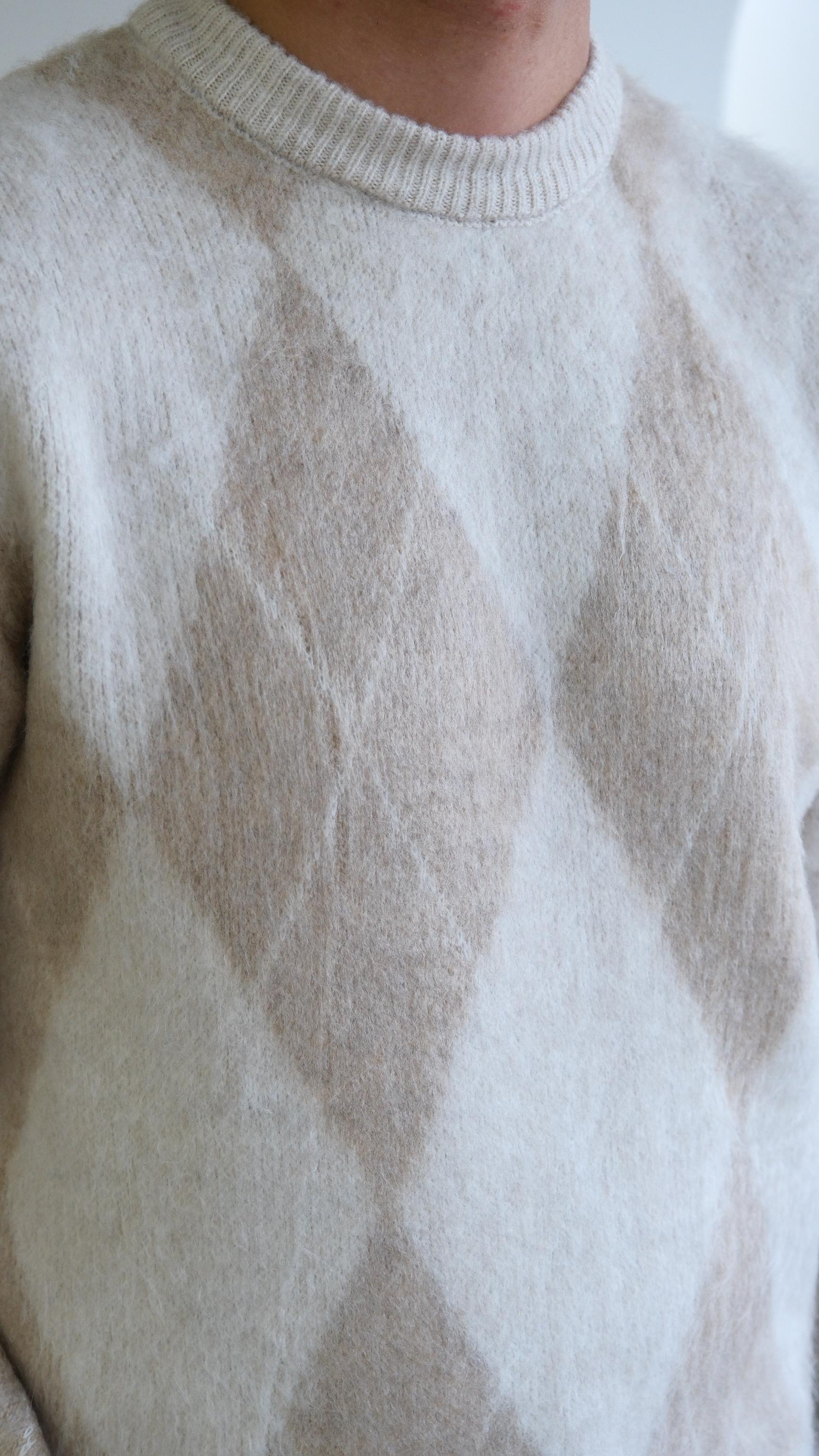 Baklava Desenli Bej Yün Görünümlü Kazak