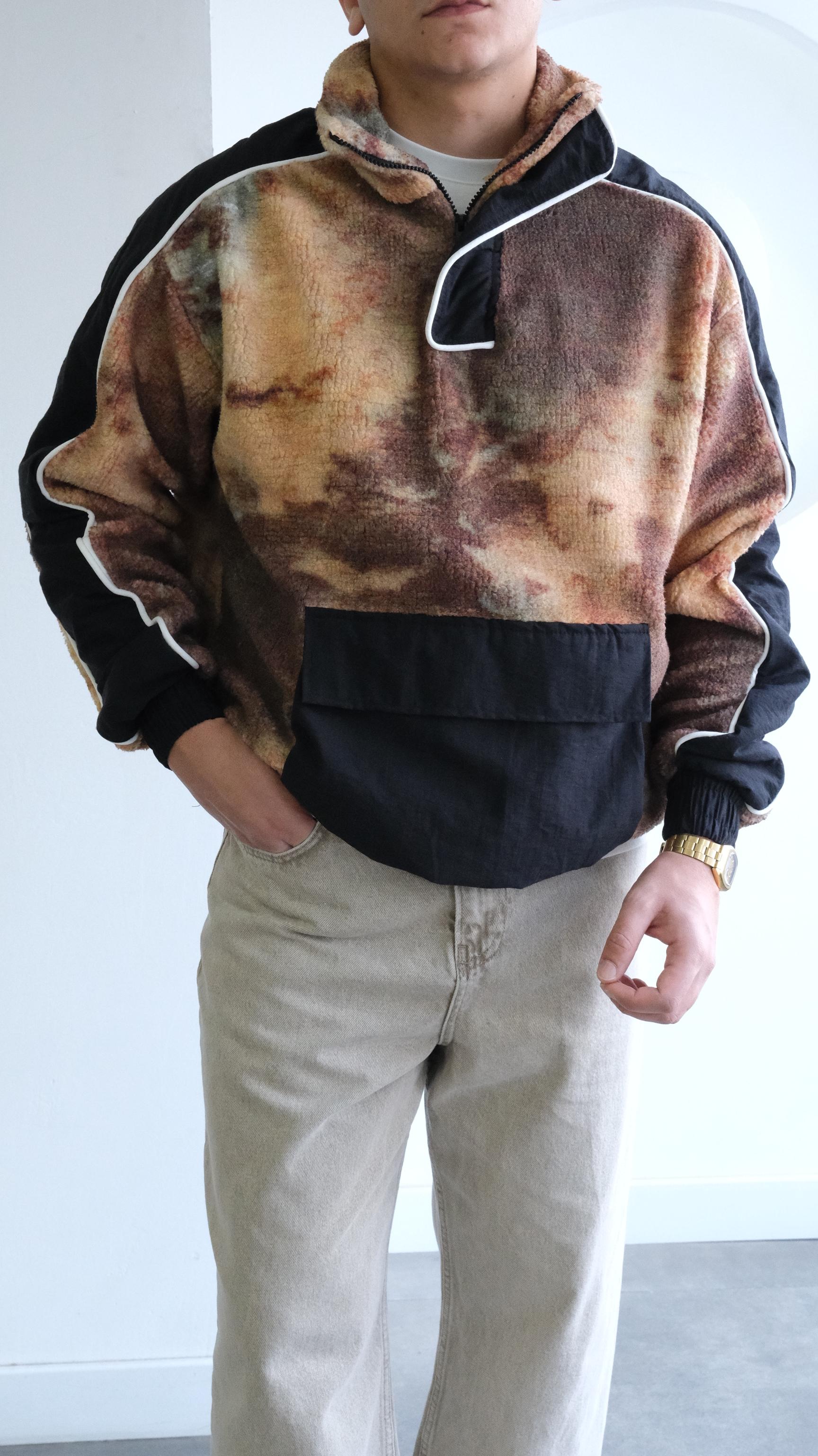 Kahve Desenli Dik Yaka Peluş Sweat