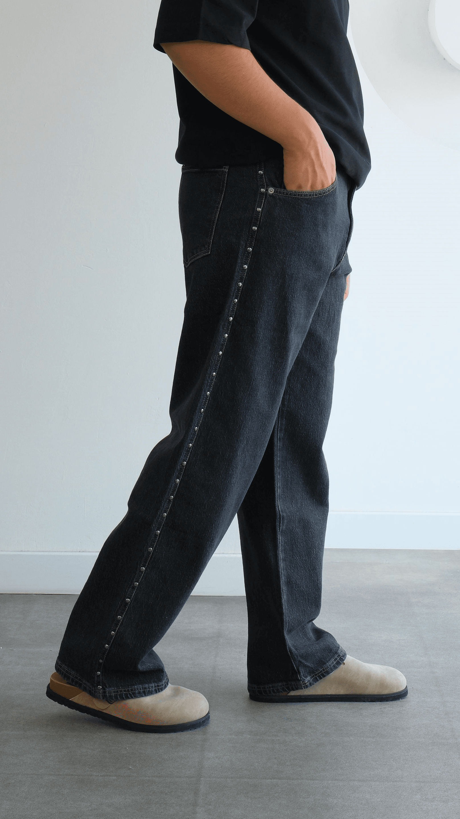 Metal Detaylı Gri Baggy Jean