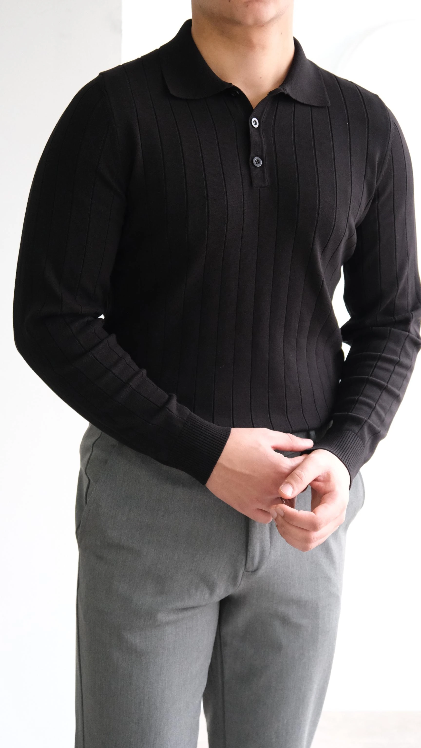 Polo Yaka Siyah Şeritli Triko