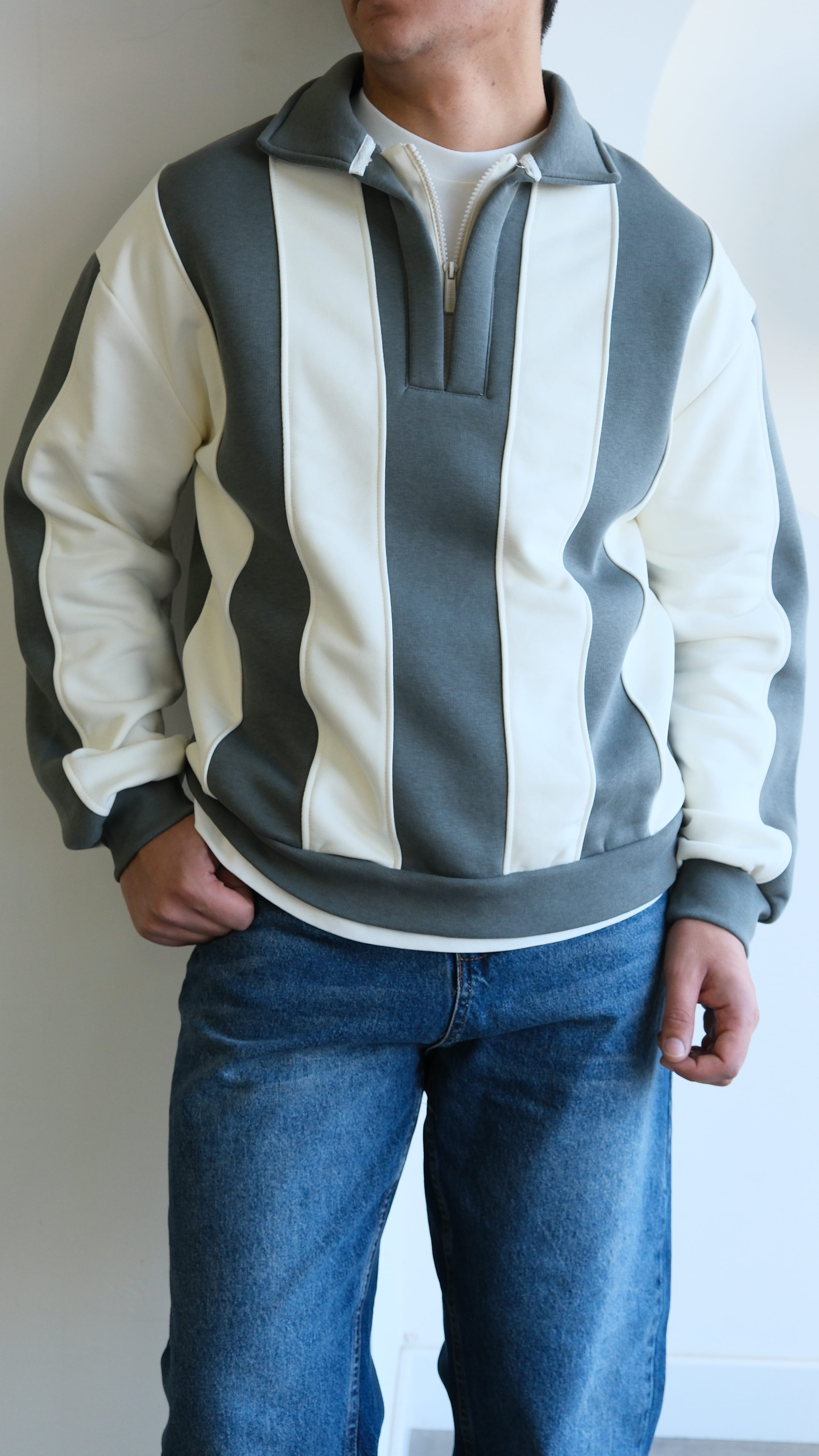 Haki/ Ekru Şeritli Polo Yaka Sweatshirt