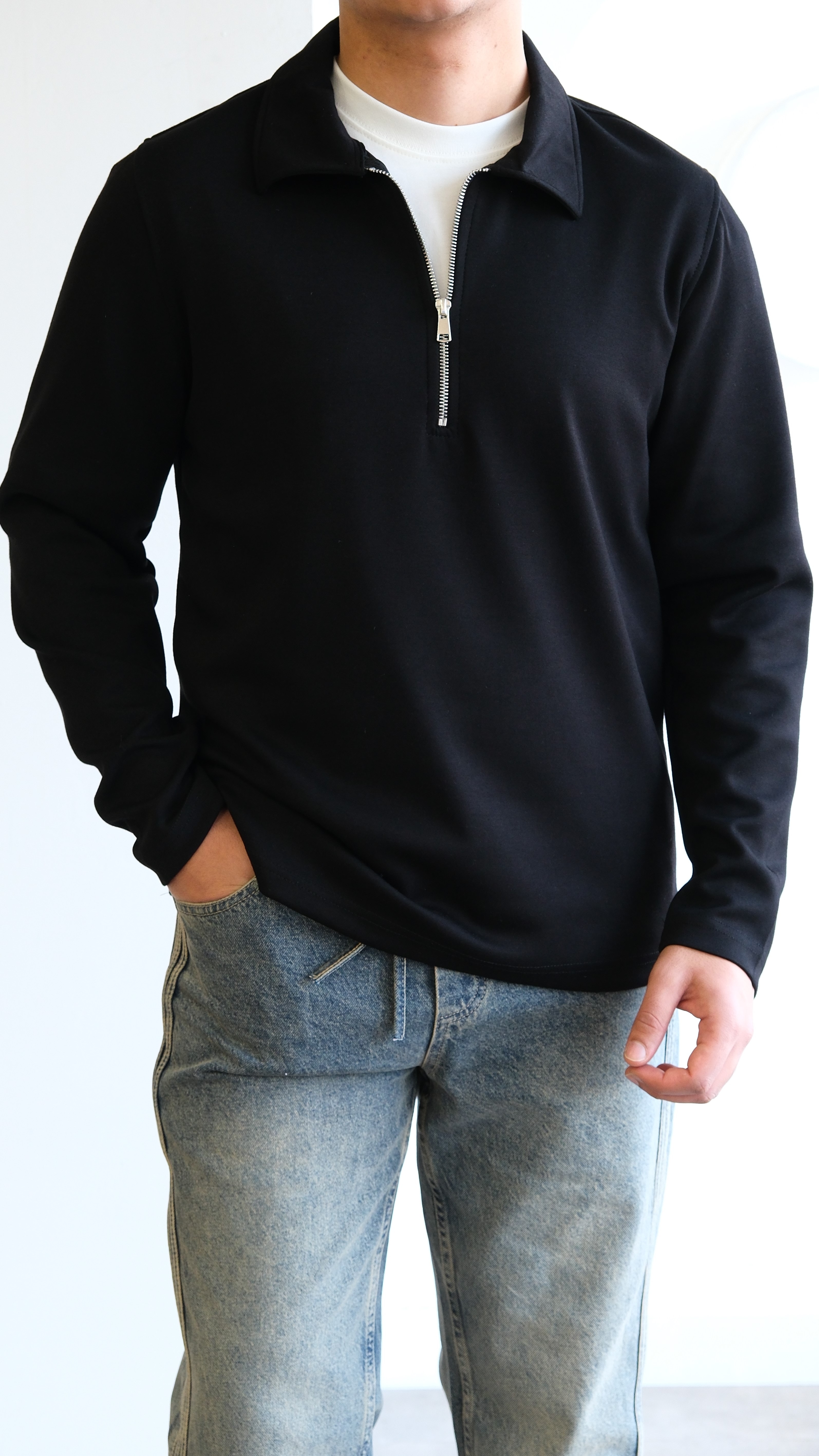 Siyah Fermuarlı Apaş Yaka Scuba Sweat