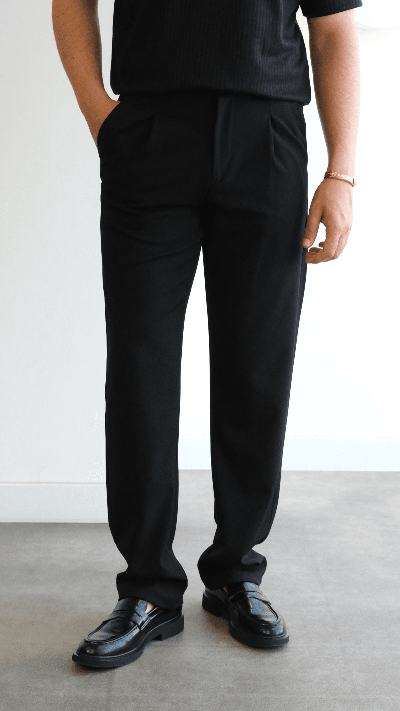 Siyah Straight Fit Kumaş Pantolon