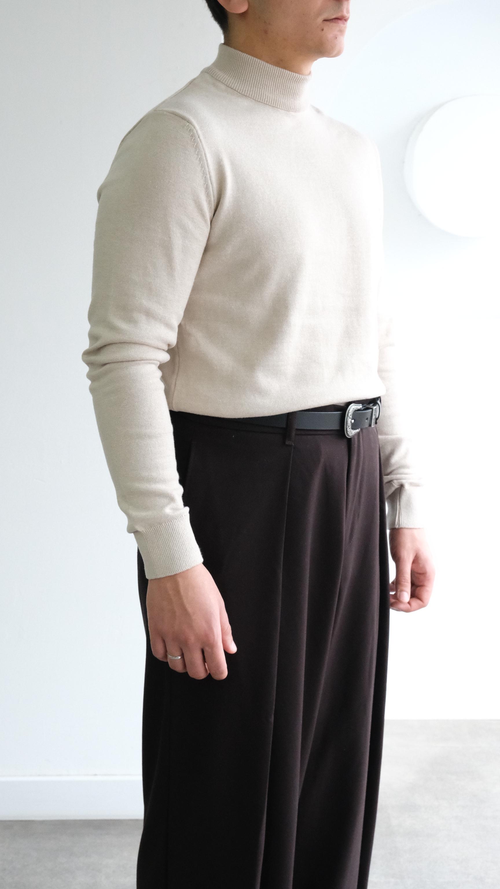 Bej Yarım Boğazlı Triko