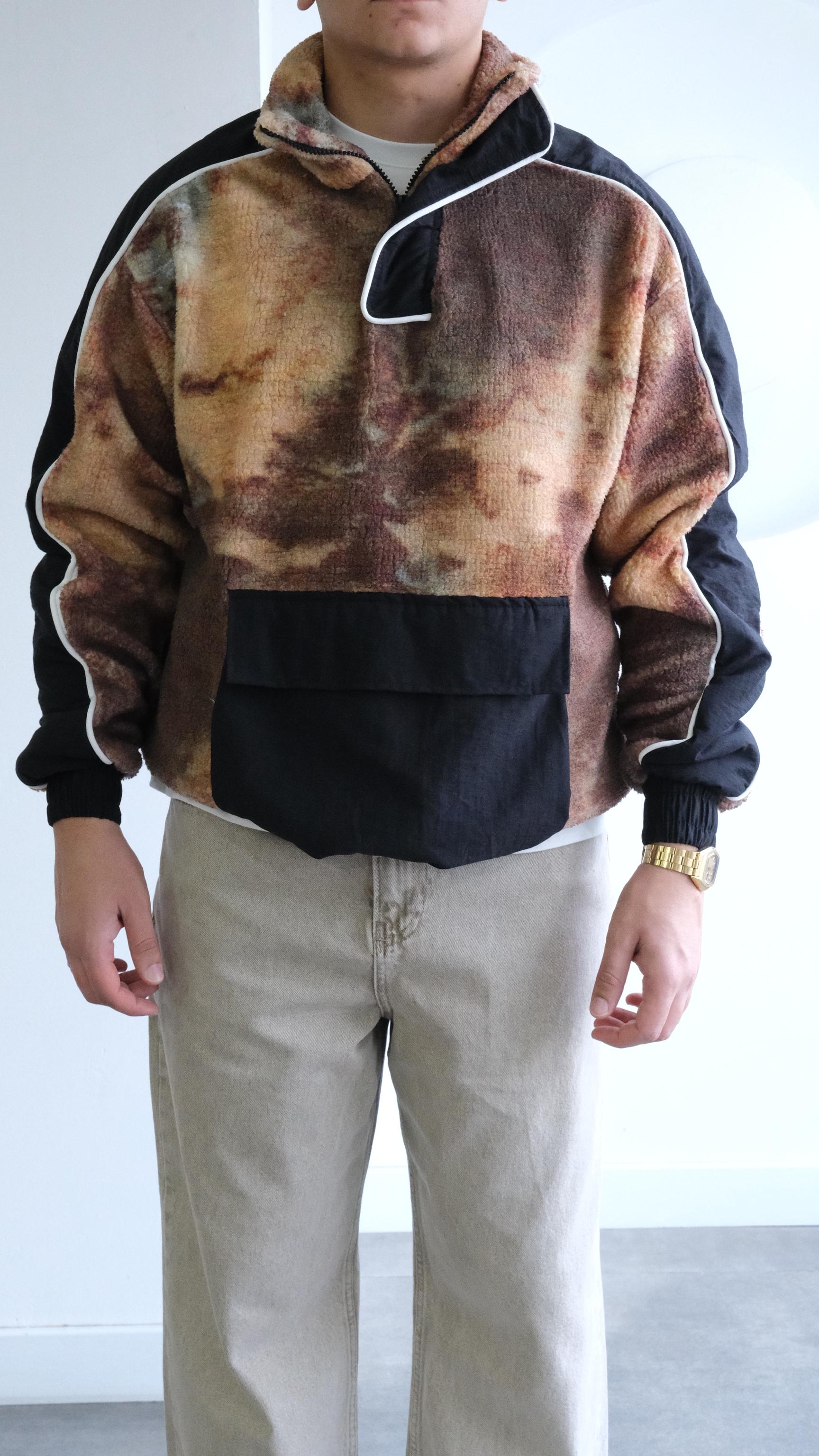 Kahve Desenli Dik Yaka Peluş Sweat