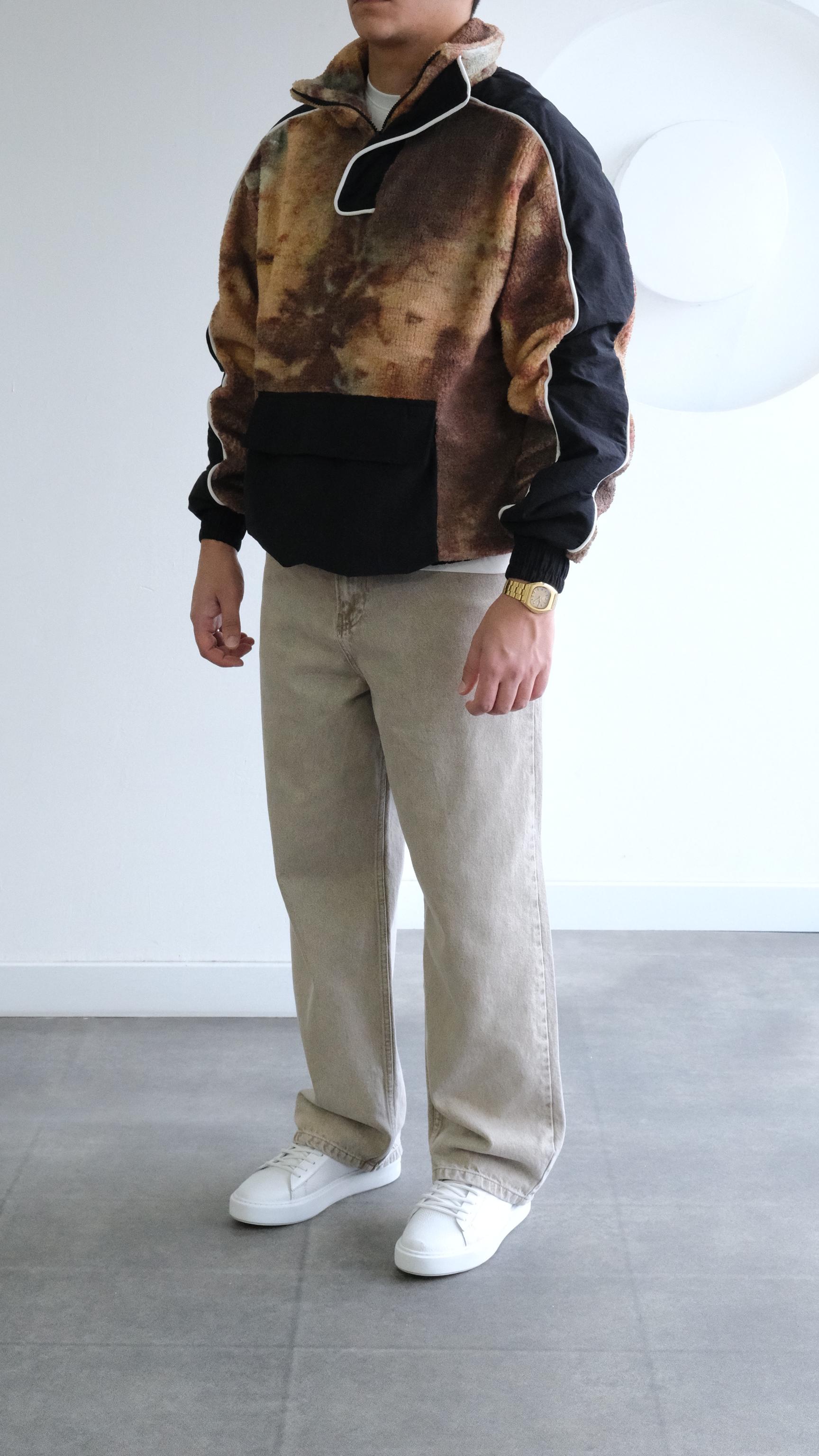 Kahve Desenli Dik Yaka Peluş Sweat