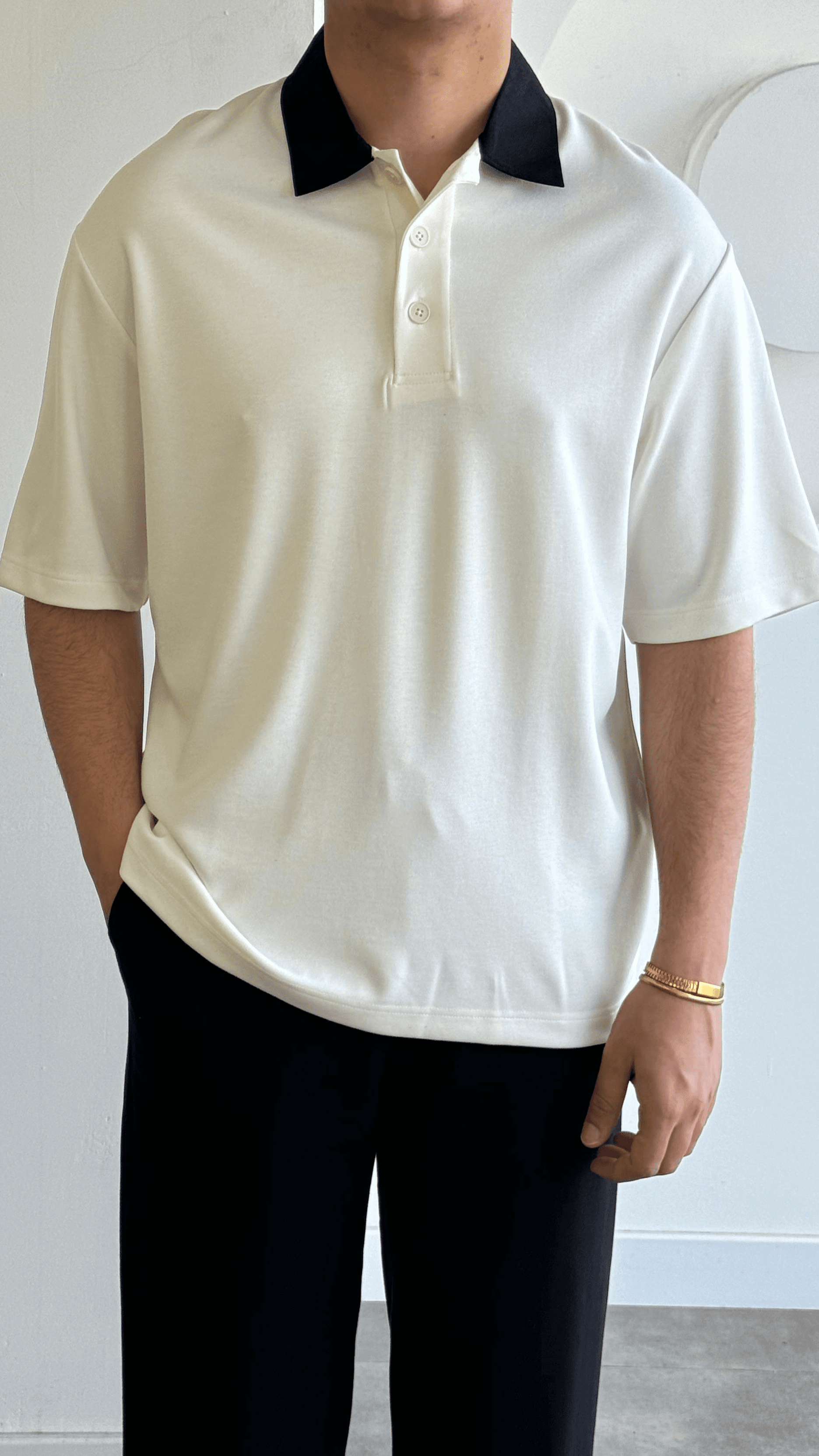 Siyah Polo Yaka Ekru Triko Tshirt