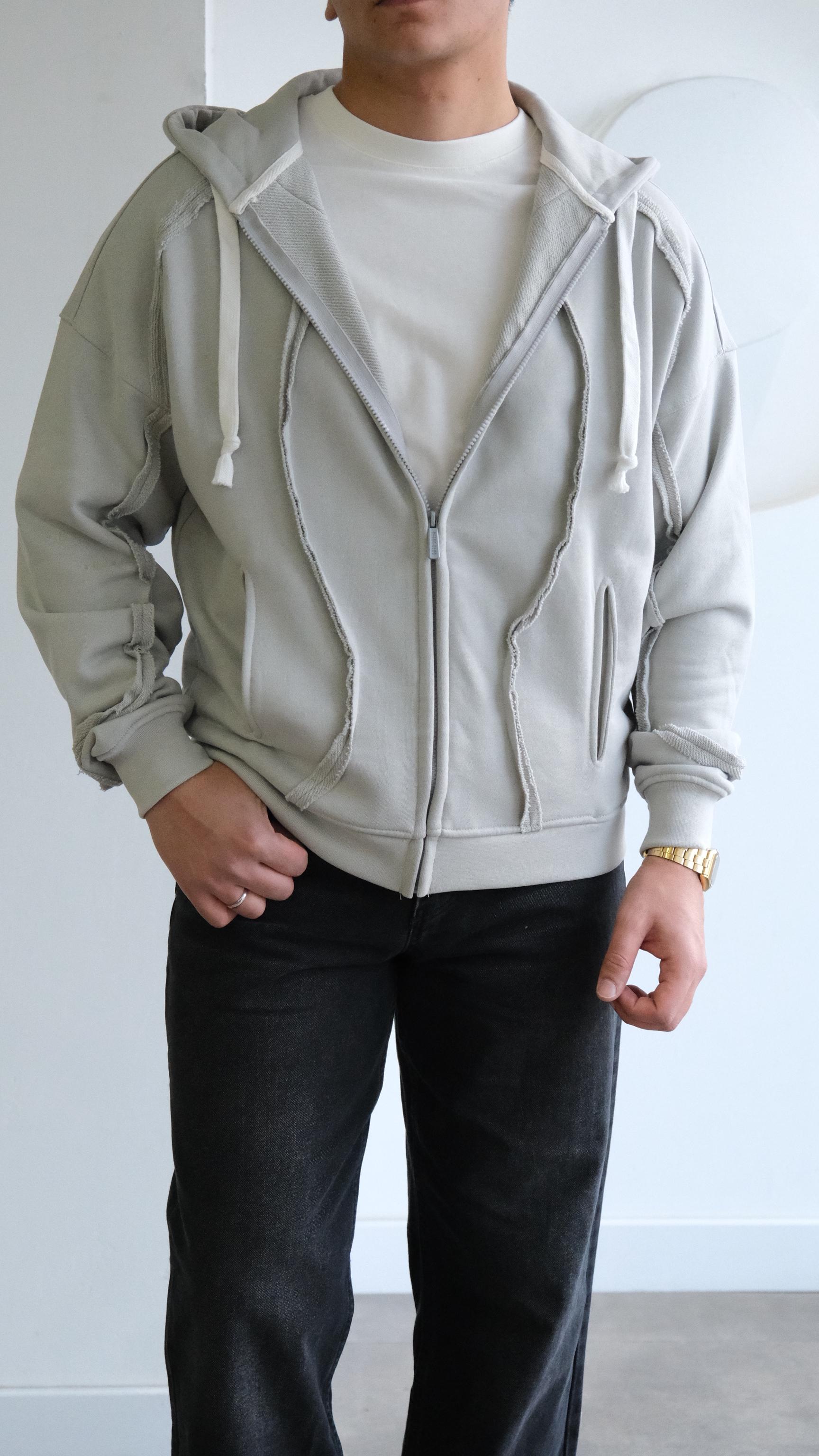 Gri Kapüşonlu Şerit Desenli Sweatshirt