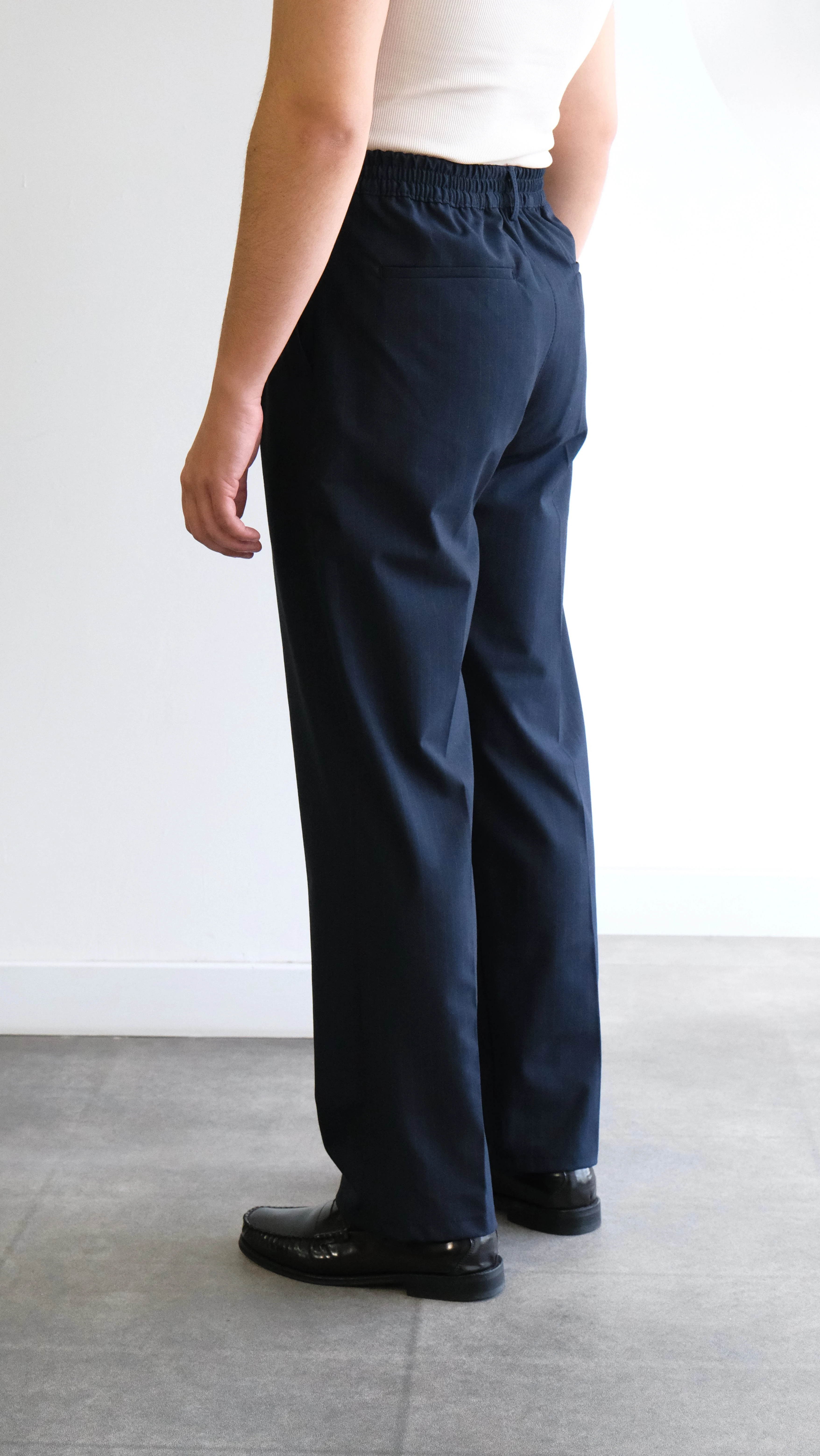 Çift Pileli Lacivert İnce Çizgili Baggy Kumaş Pantolon