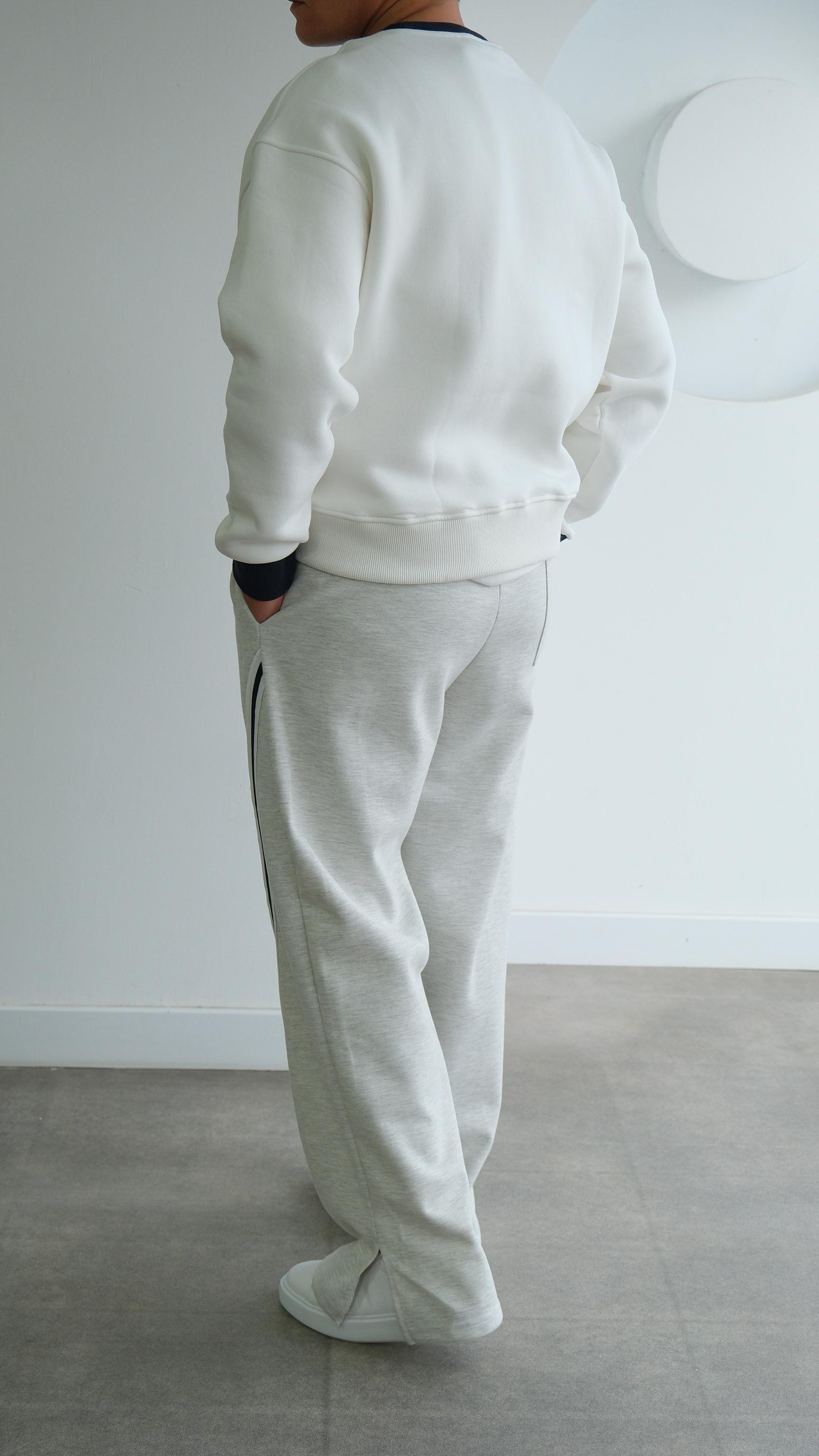 Şerit Detaylı Gri Baggy Yırtmaç Paça Eşofman Altı