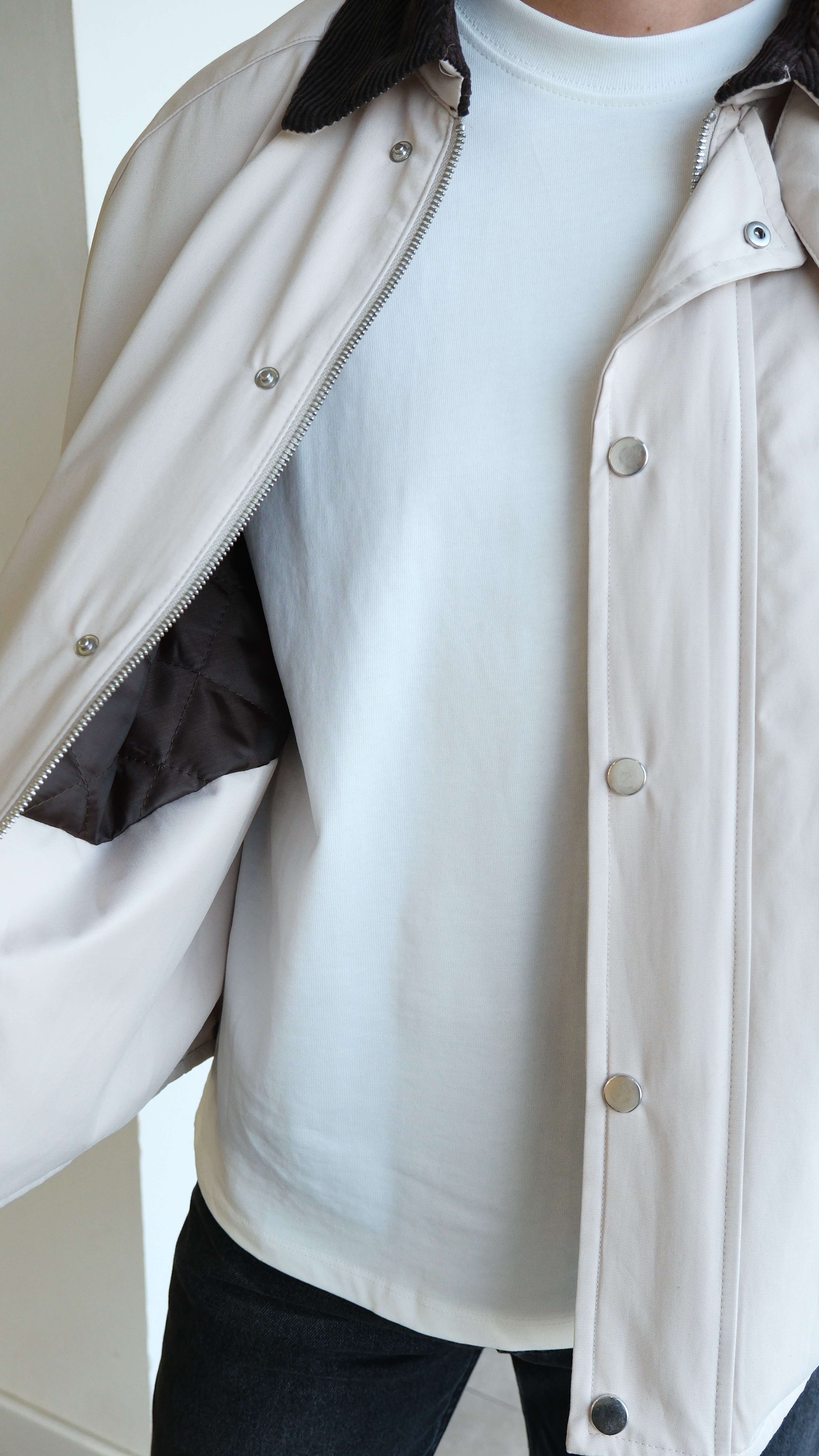 Kontrast Yaka Ekru Teknik Ceket