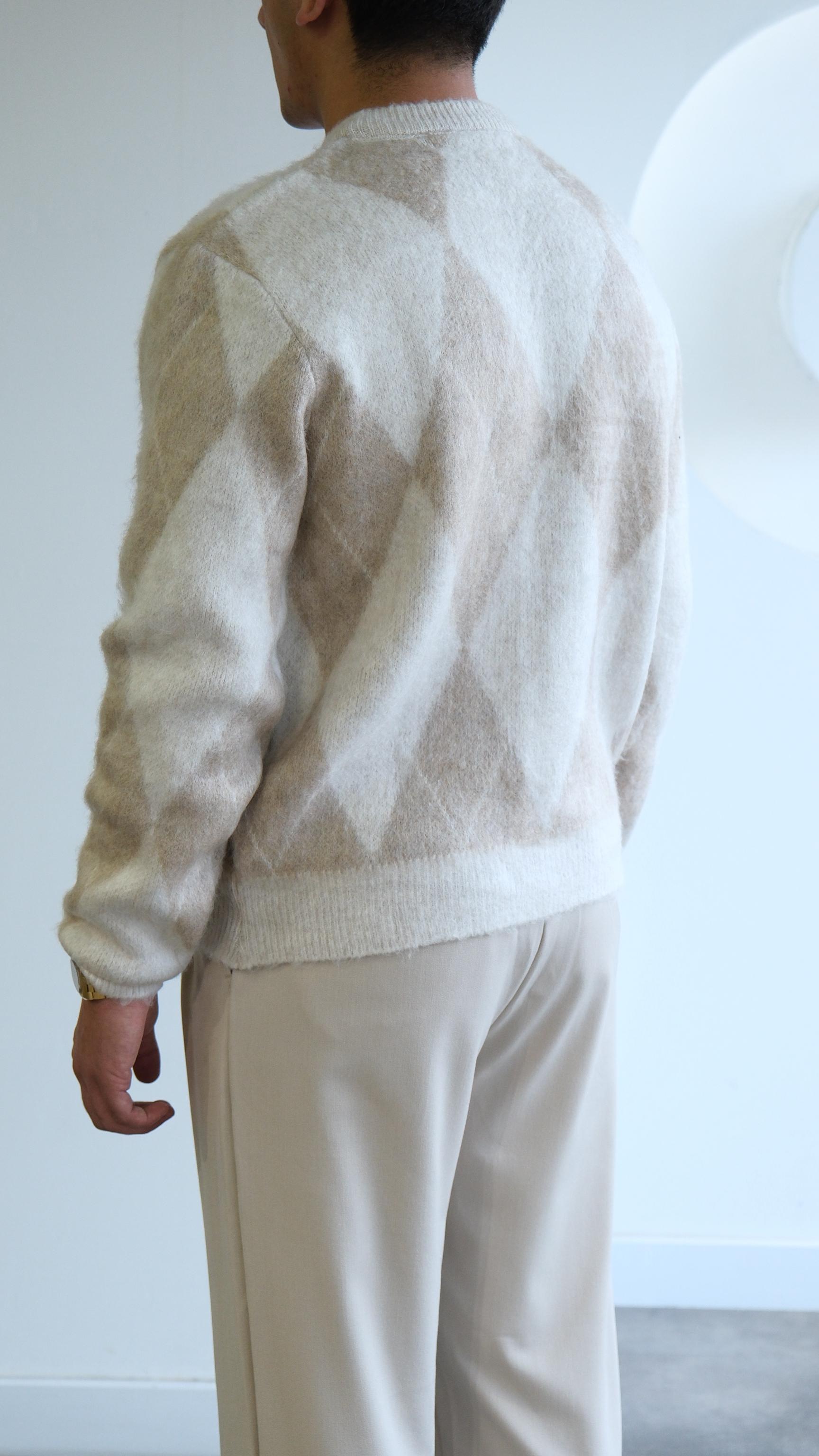 Baklava Desenli Bej Yün Görünümlü Kazak