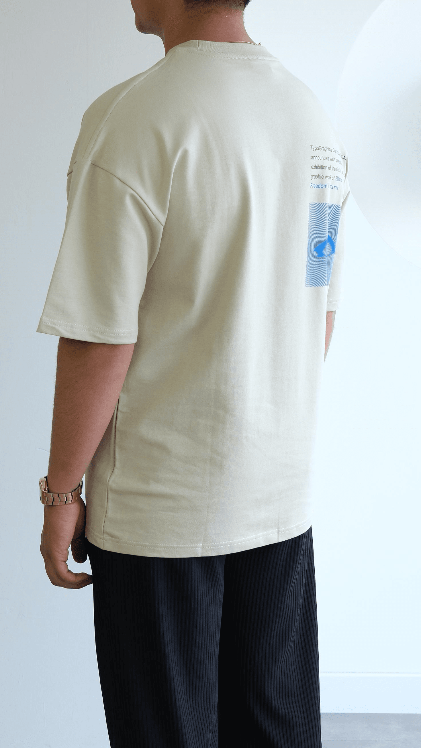 Göz Baskılı Oversize Tshirt