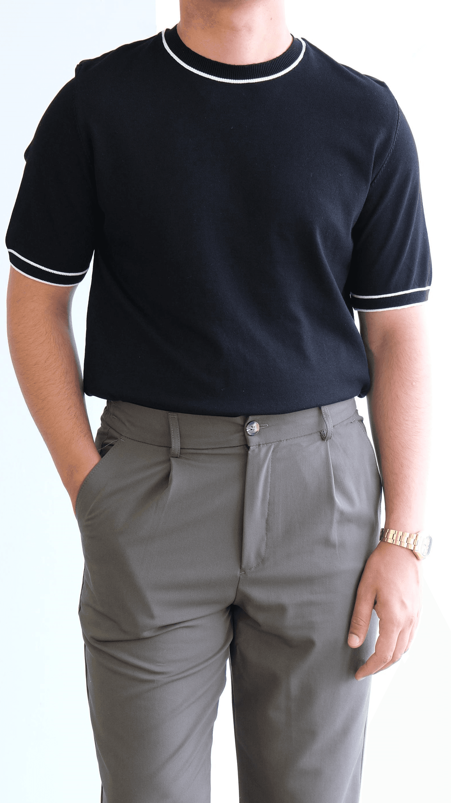 Siyah Simit Yaka Şeritli Triko Tshirt