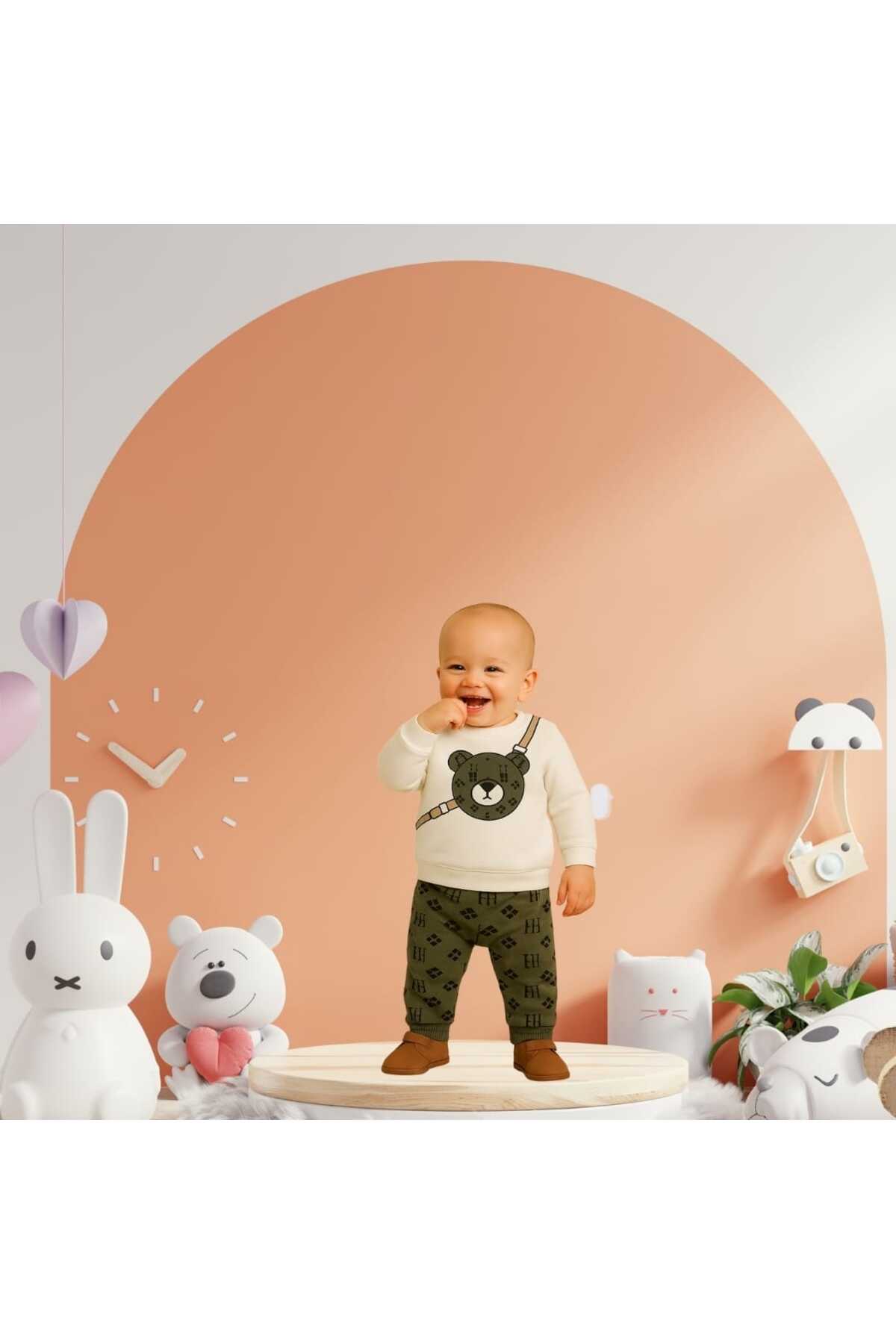 AYICIK BASKI DESENLİ BEBEK TAKIMI – 2’Lİ SET SWEATSHIRT + PANTOLON