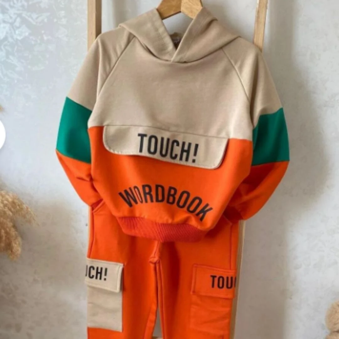 KAPŞONLU  BERELİ TURUNCU ERKEK ÇOCUK TAKIMI