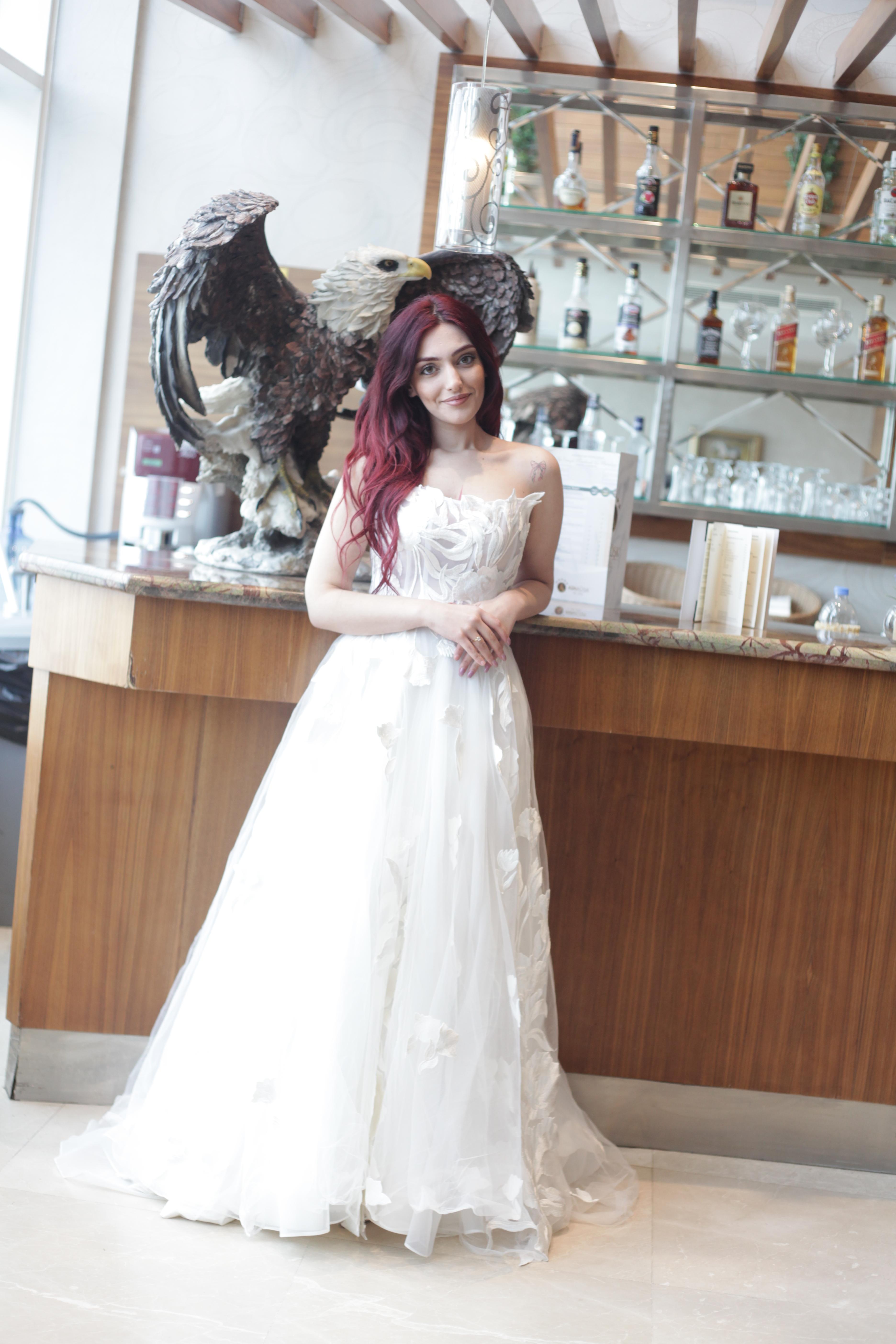 GELİNLİK