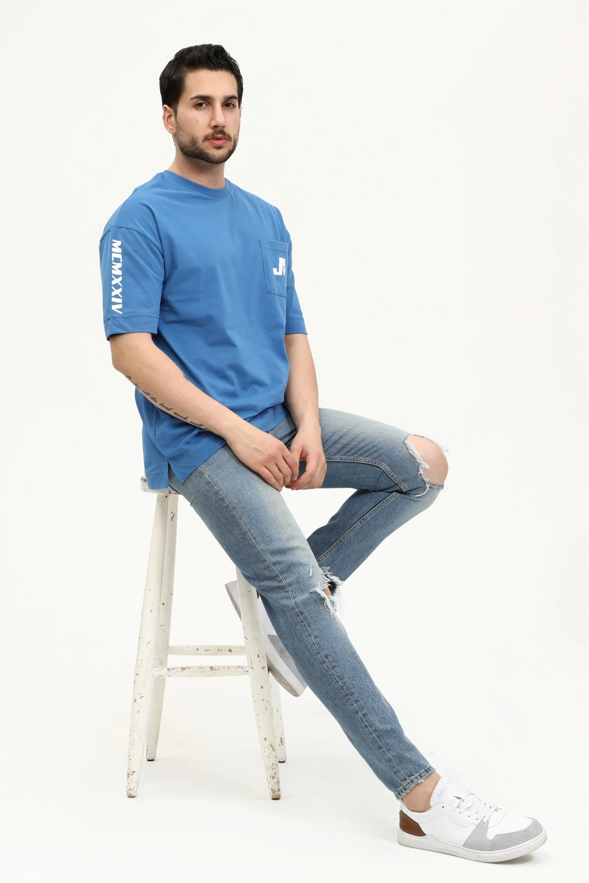 Unisex Regular MAVİ PARİS JBY Baskılı Cepli T-Shirt