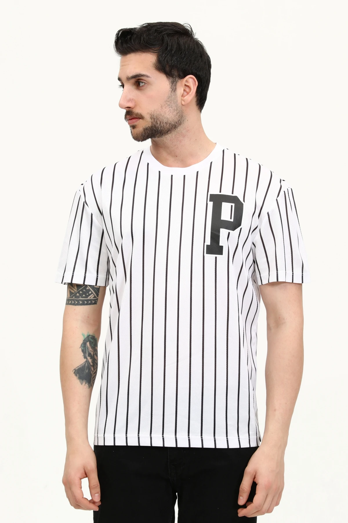 Unisex Siyah-Beyaz Çizgili Regular Fit Bisiklet Yaka T-Shirt