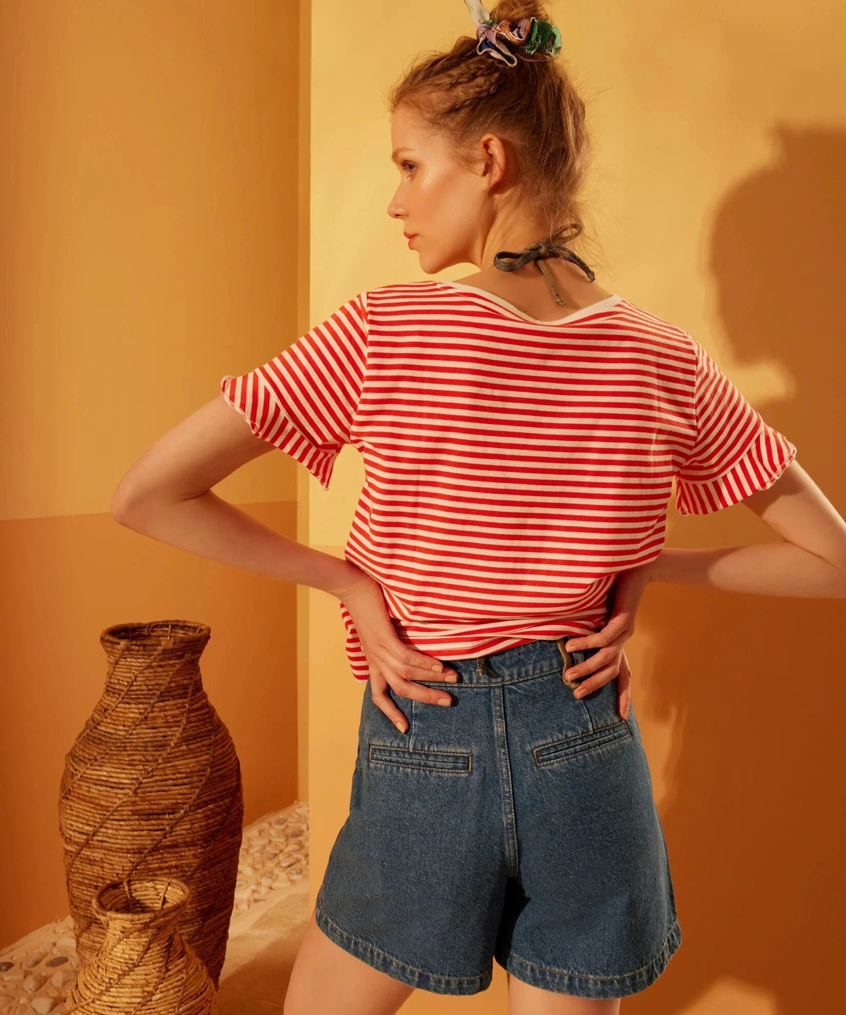 Yüksek Bel Ön Cep Detaylı Denim Mavi Şort