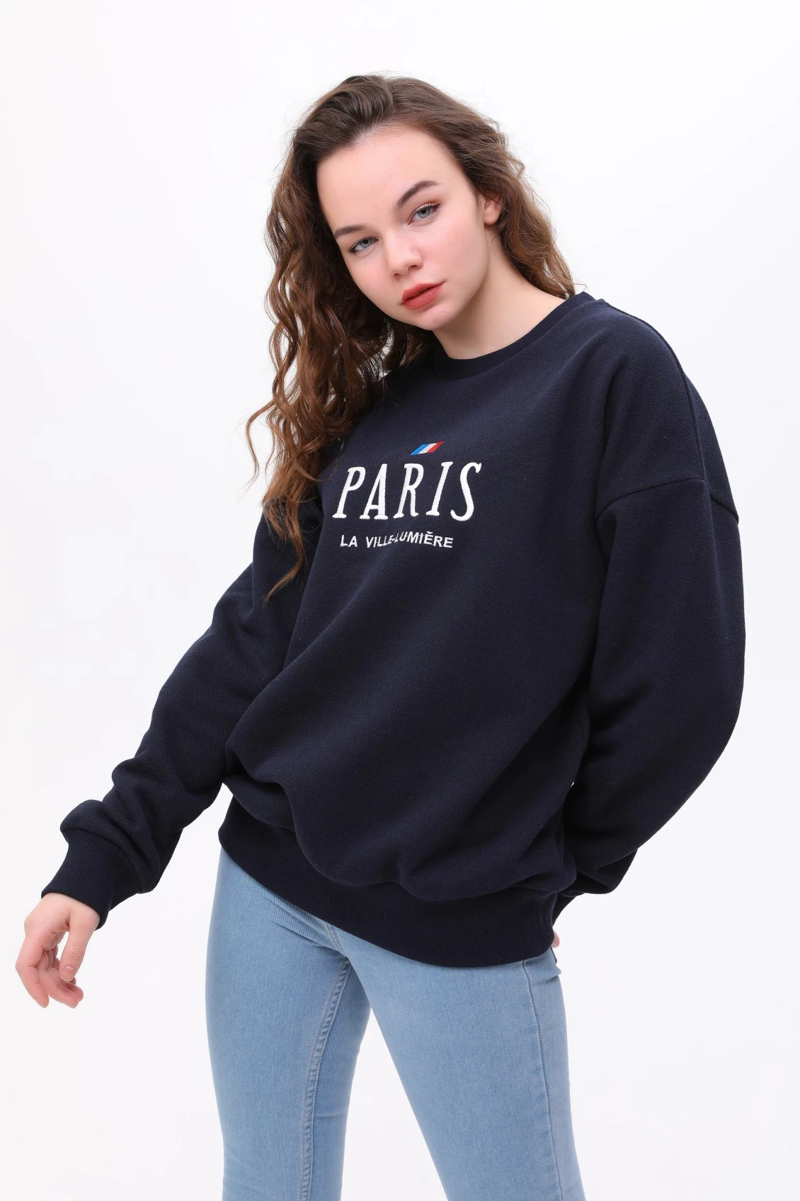  Unisex Oversize PARİS Nakiş İşlemeli Sweatshirt