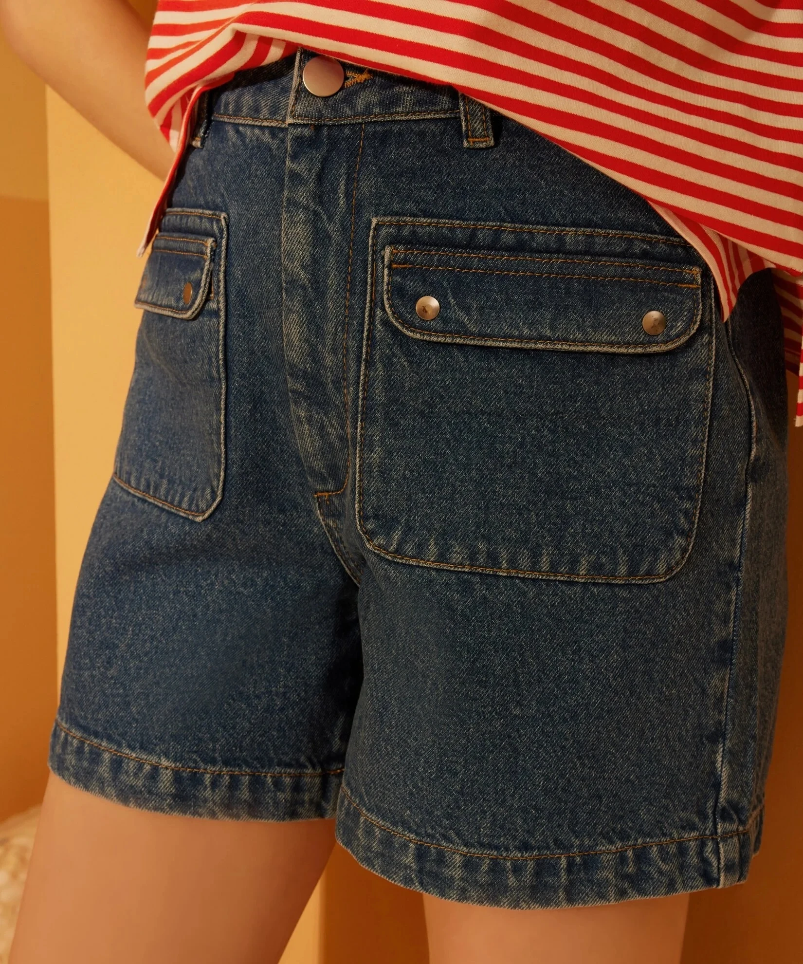 Yüksek Bel Ön Cep Detaylı Denim Mavi Şort