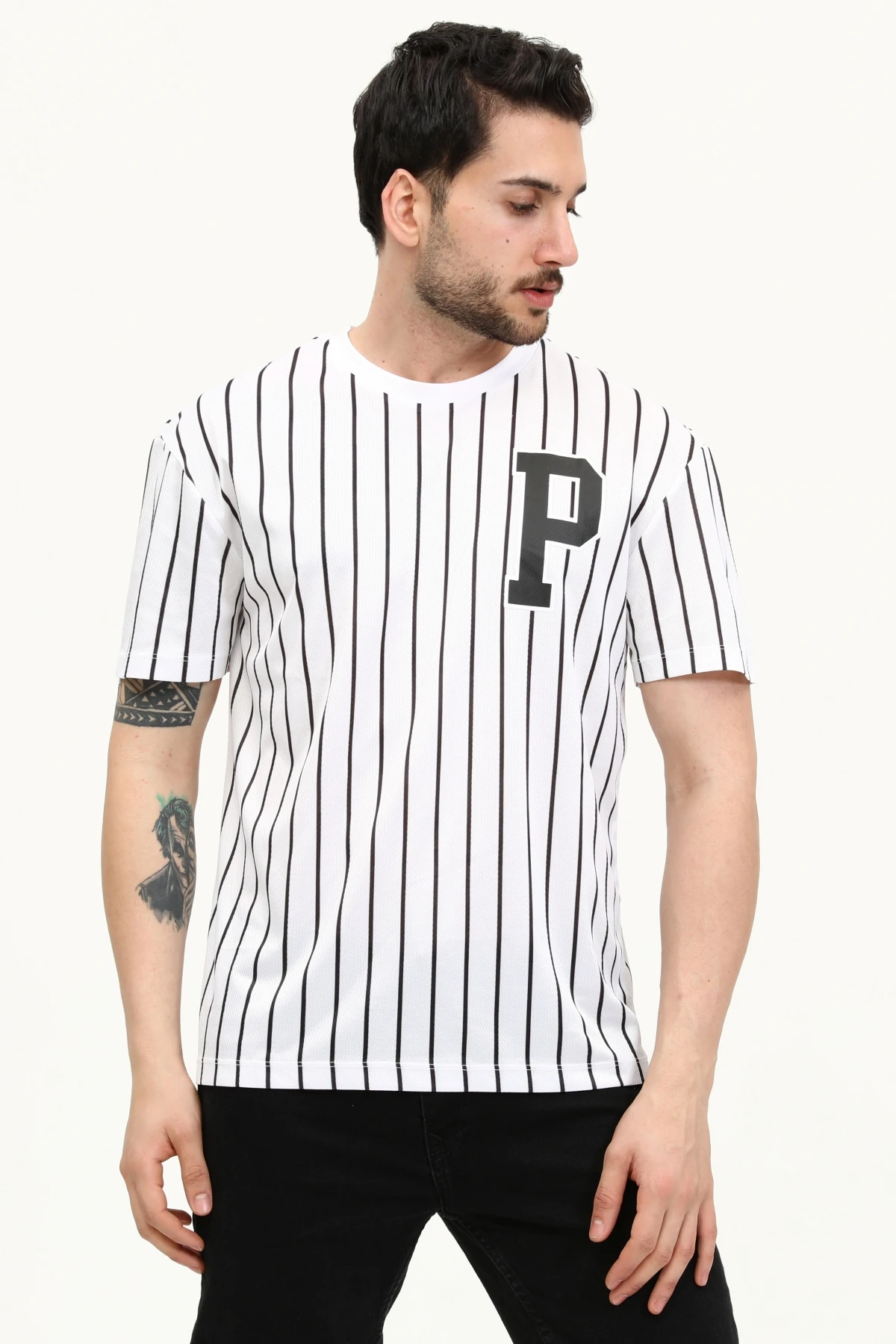 Unisex Siyah-Beyaz Çizgili Regular Fit Bisiklet Yaka T-Shirt