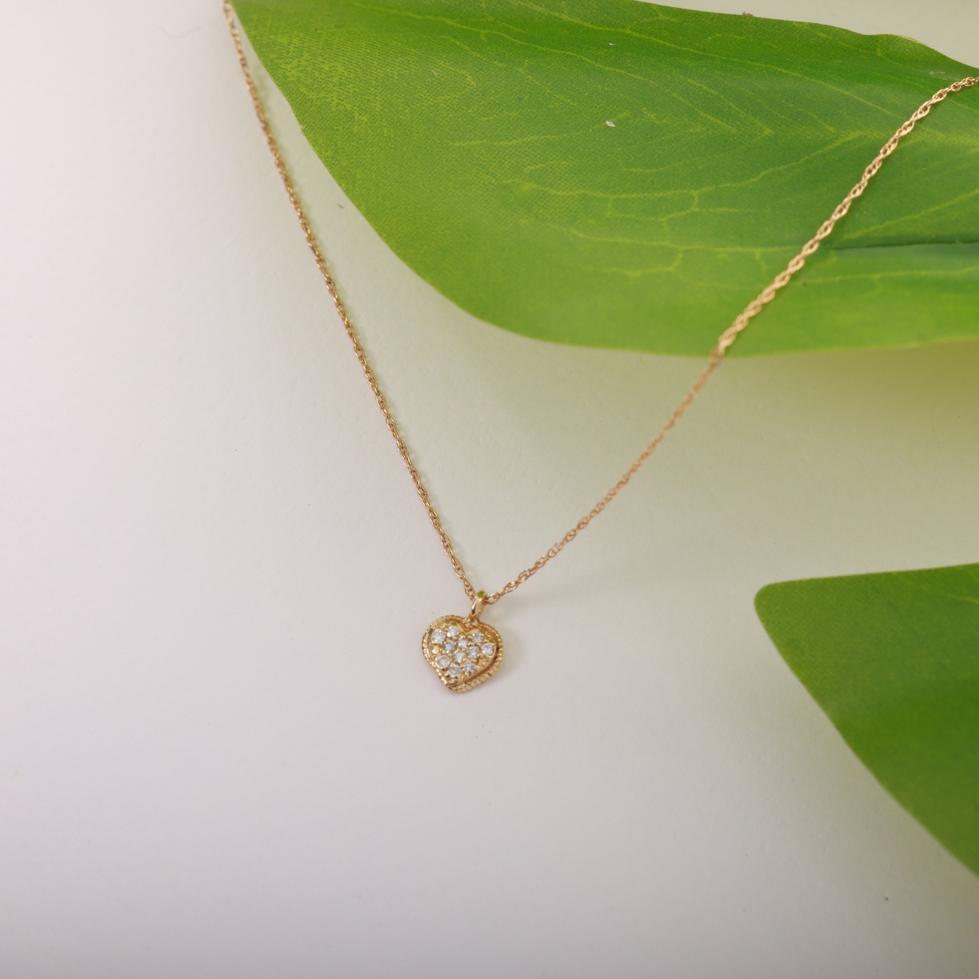 14 Carat Gold Minimal Elegant Heart Necklace