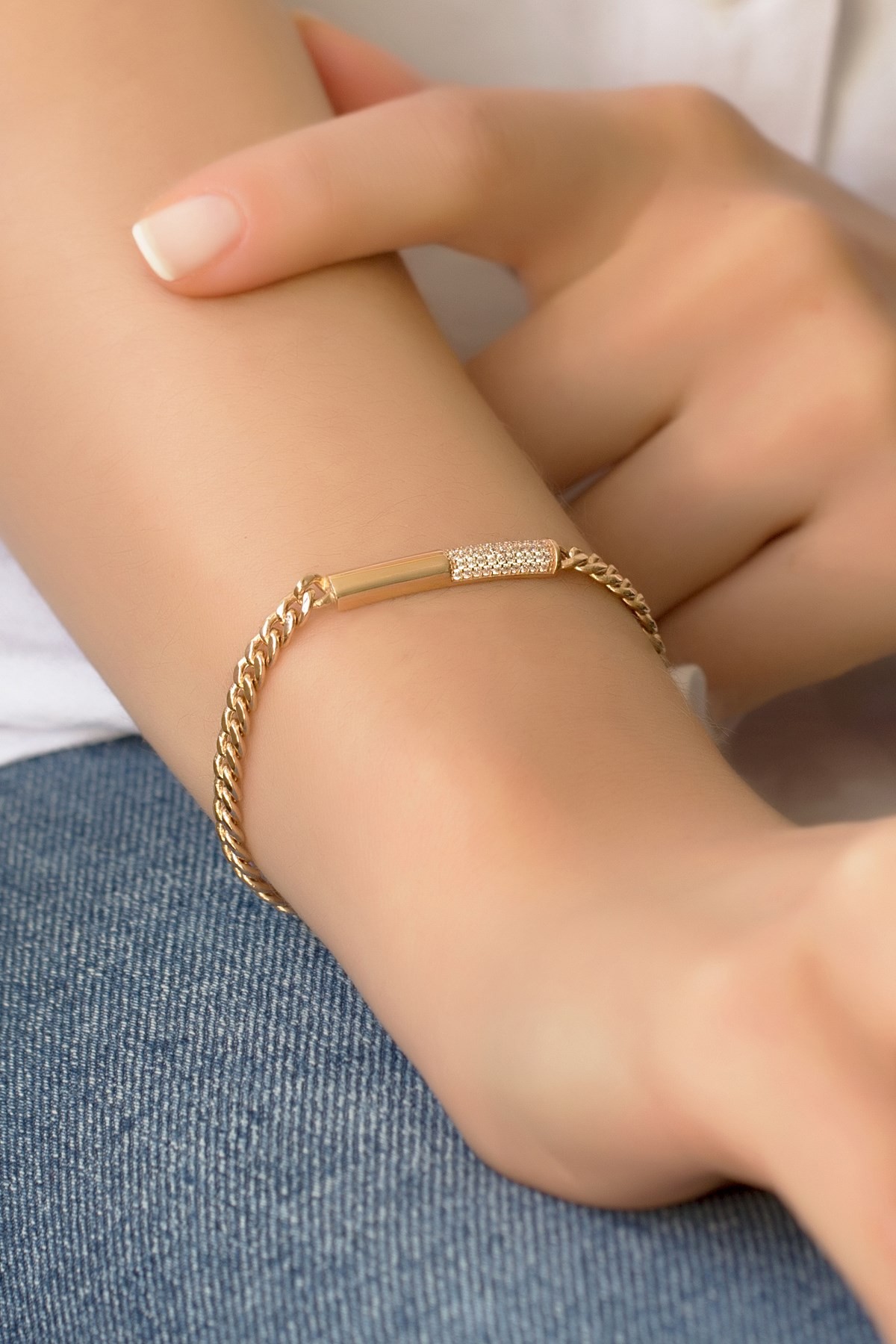 Rose Gold Zircon Stone Design Chain Bracelet