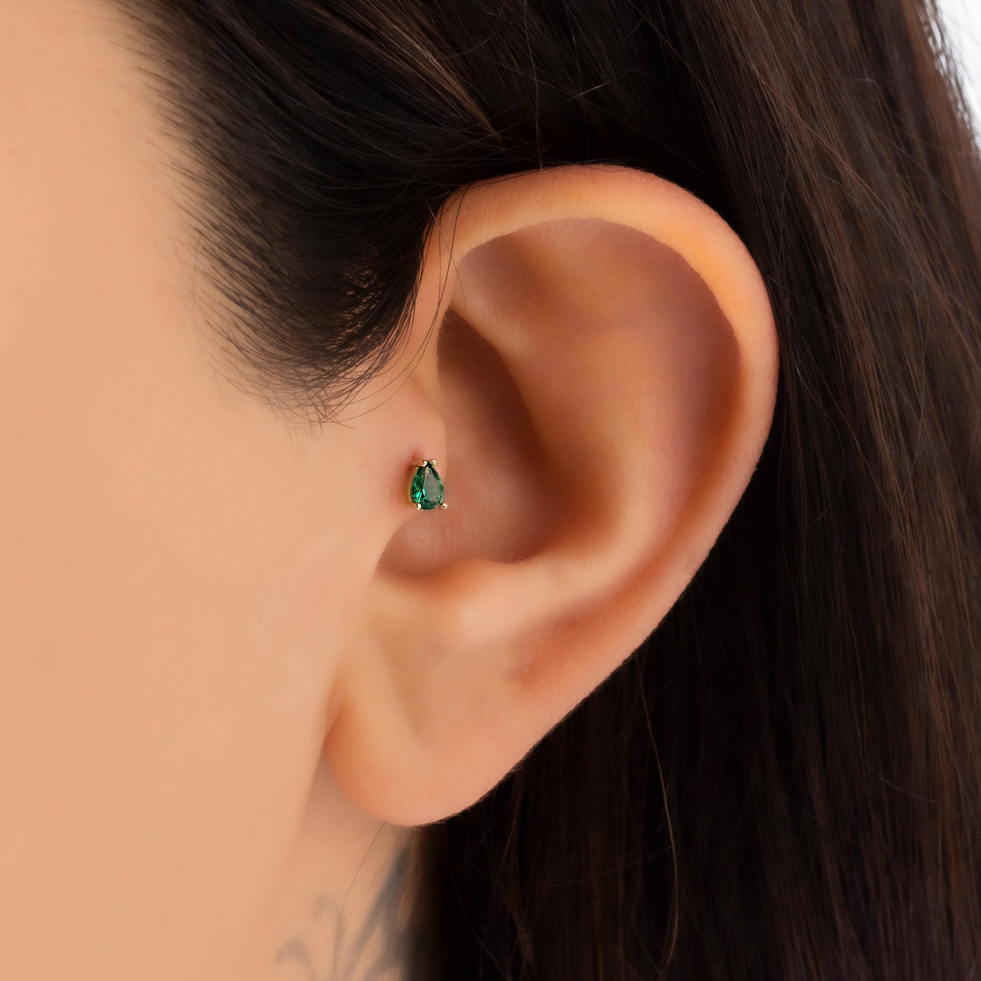 14 Carat Gold Emerald Drop Stone Piercing