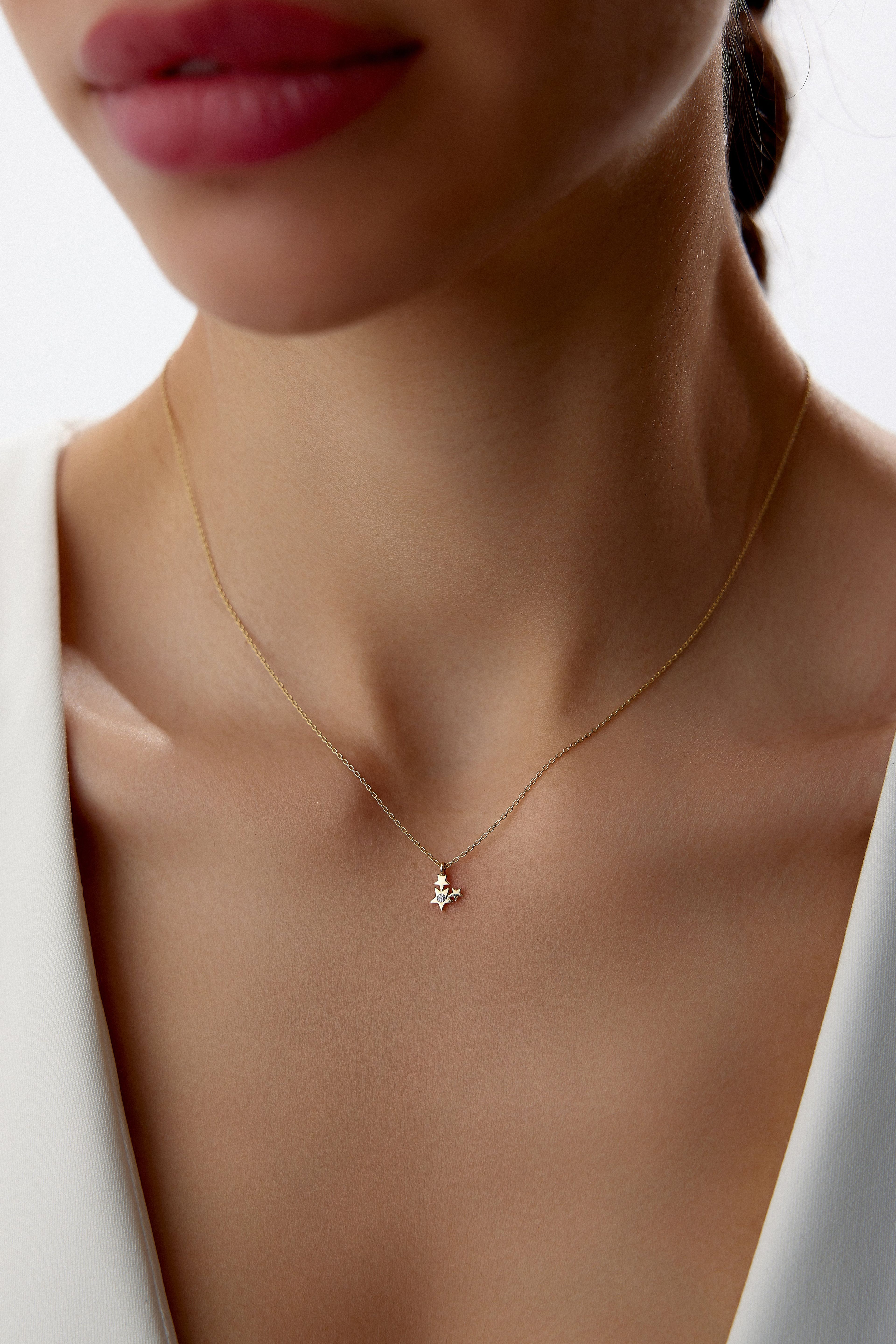 14 Carat Gold Minimal 3 Star Necklace