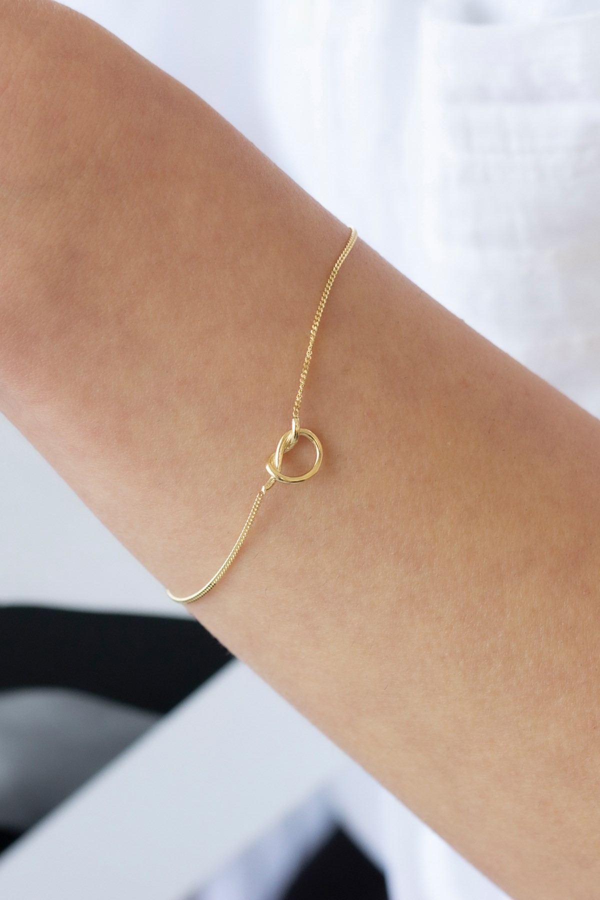 Gold Node Bracelet