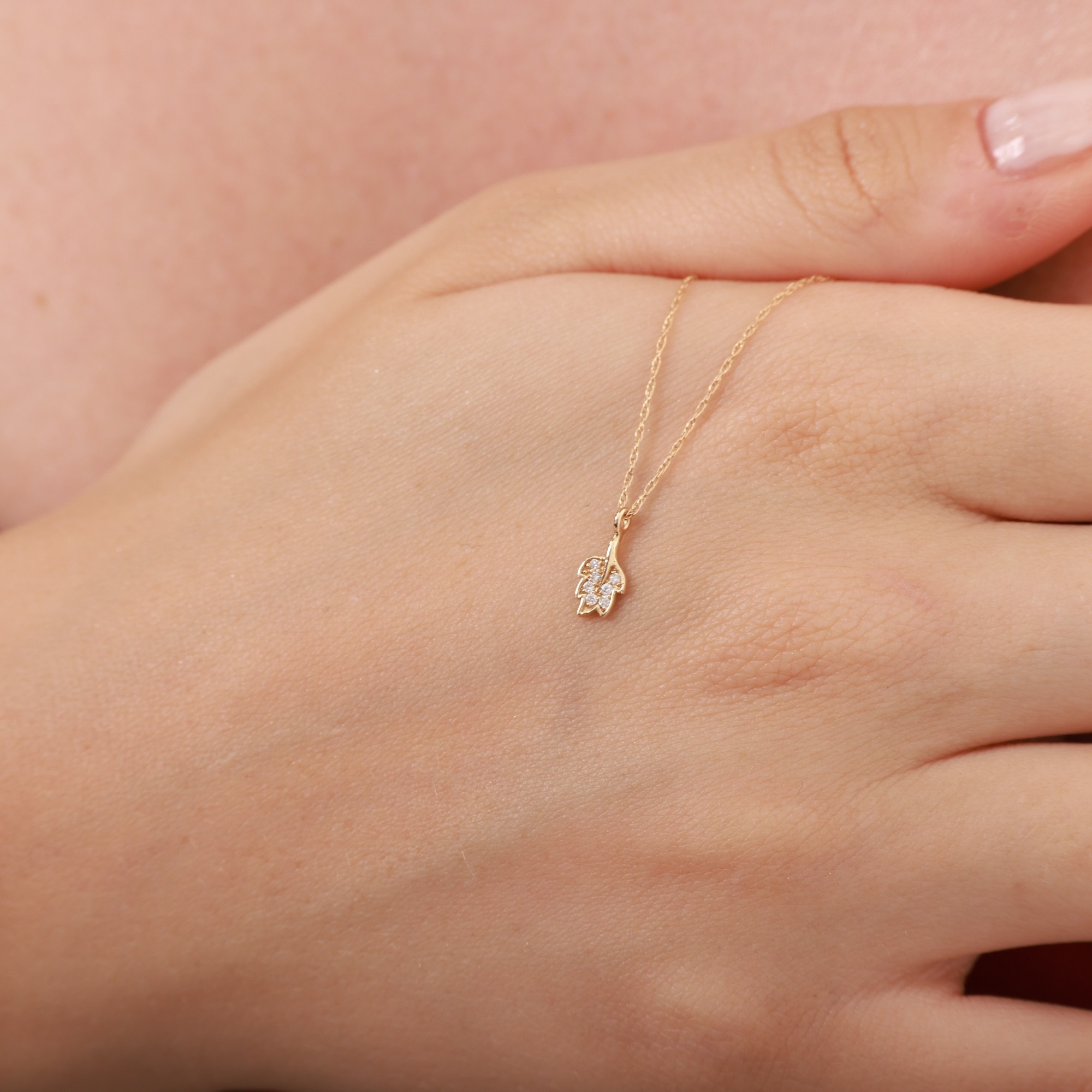 Minimal Leaf Necklace with 14 Carat Gold Stone