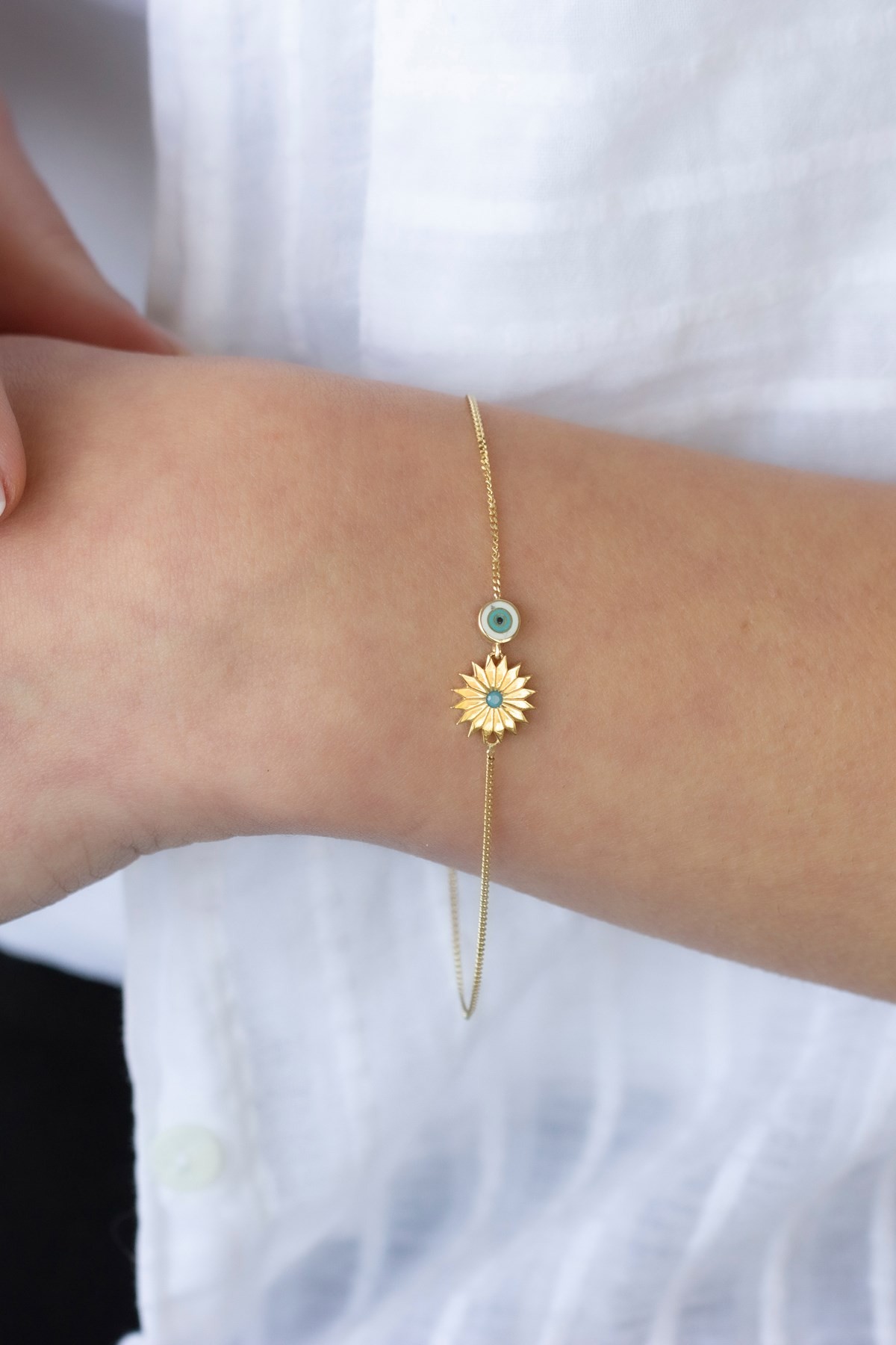 14 Carat Gold Evil Eye Beaded Flower Bracelet