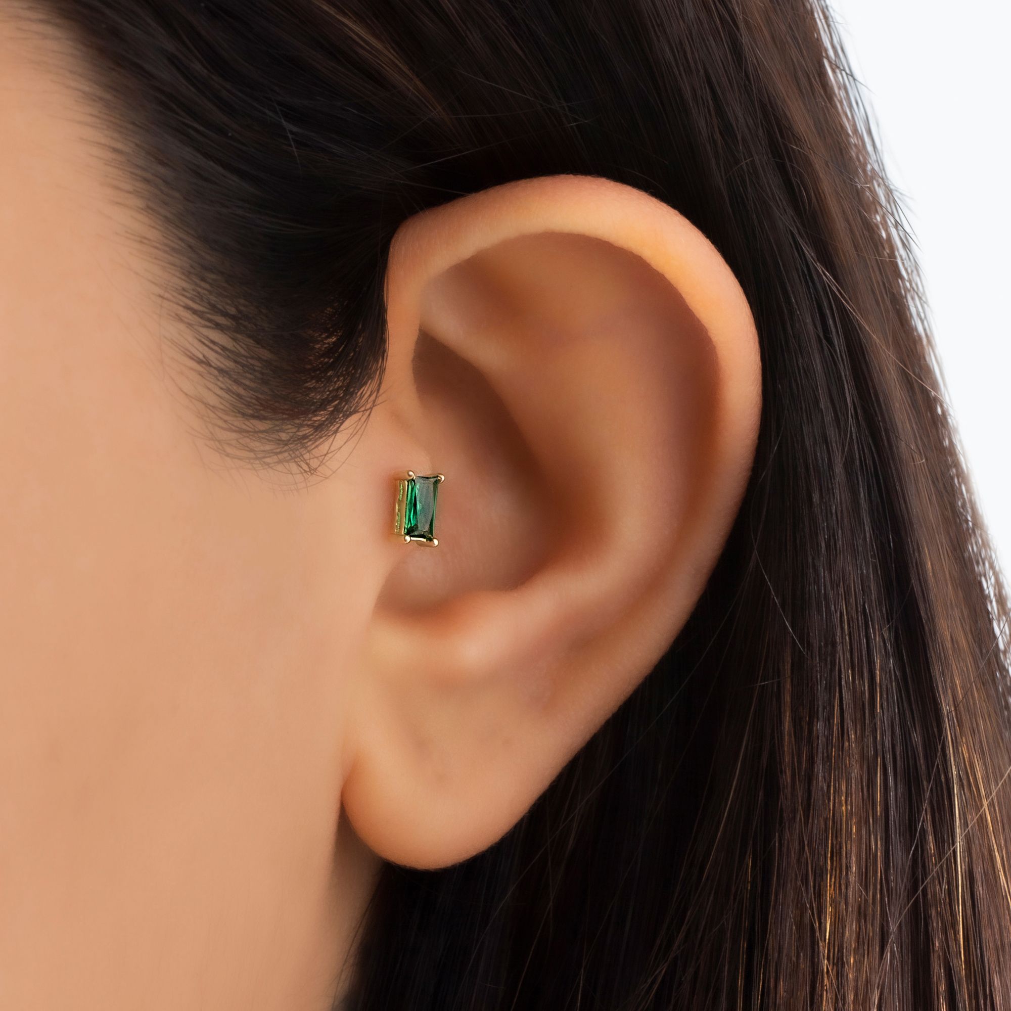 14 Carat Gold Emerald Stone Baguette Piercing