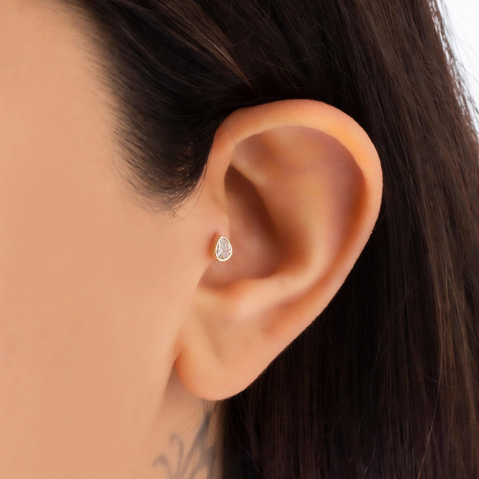 14 Carat Gold Drop Stone Piercing