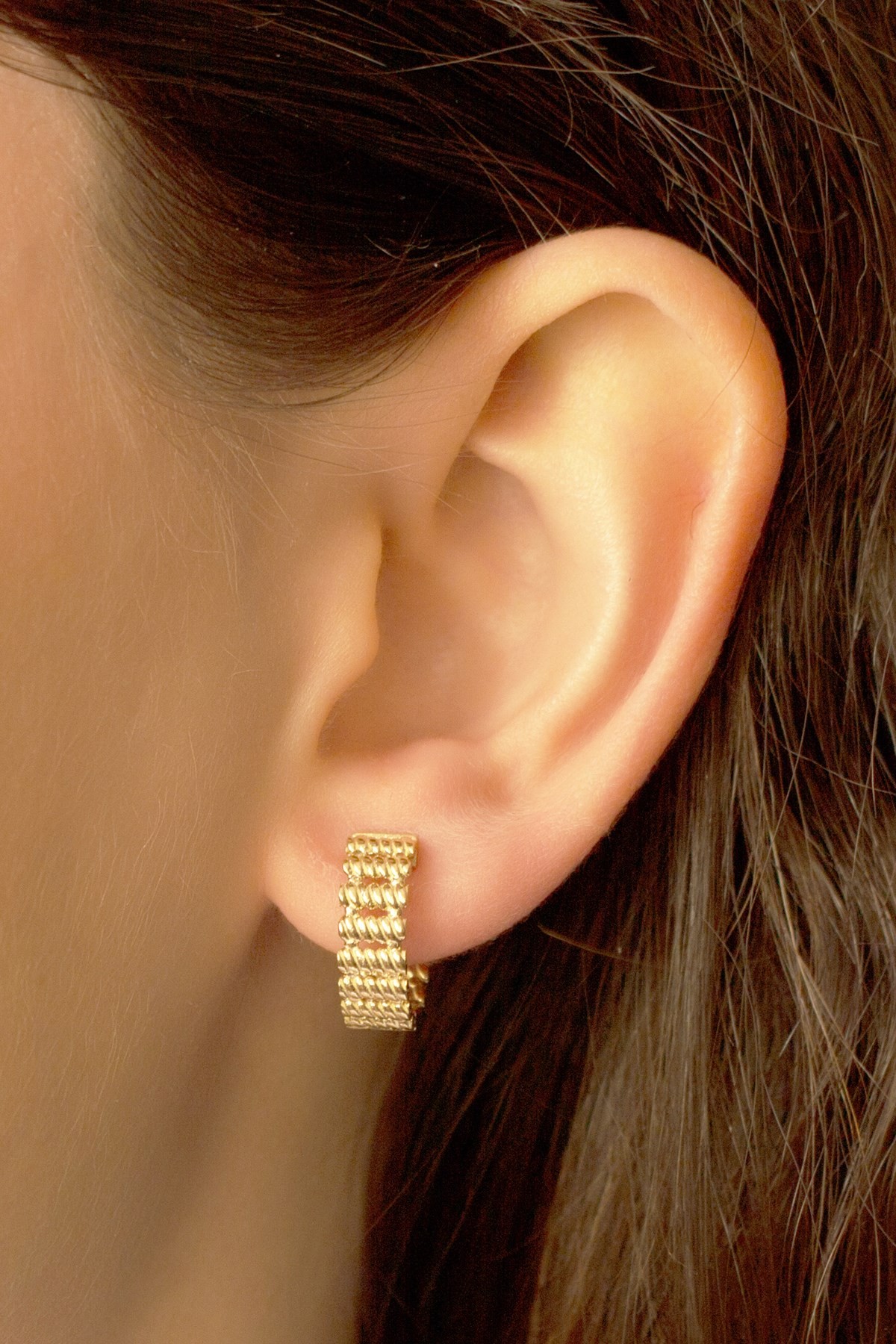 Minaliva 14 Carat Yellow Gold Special Design Earrings