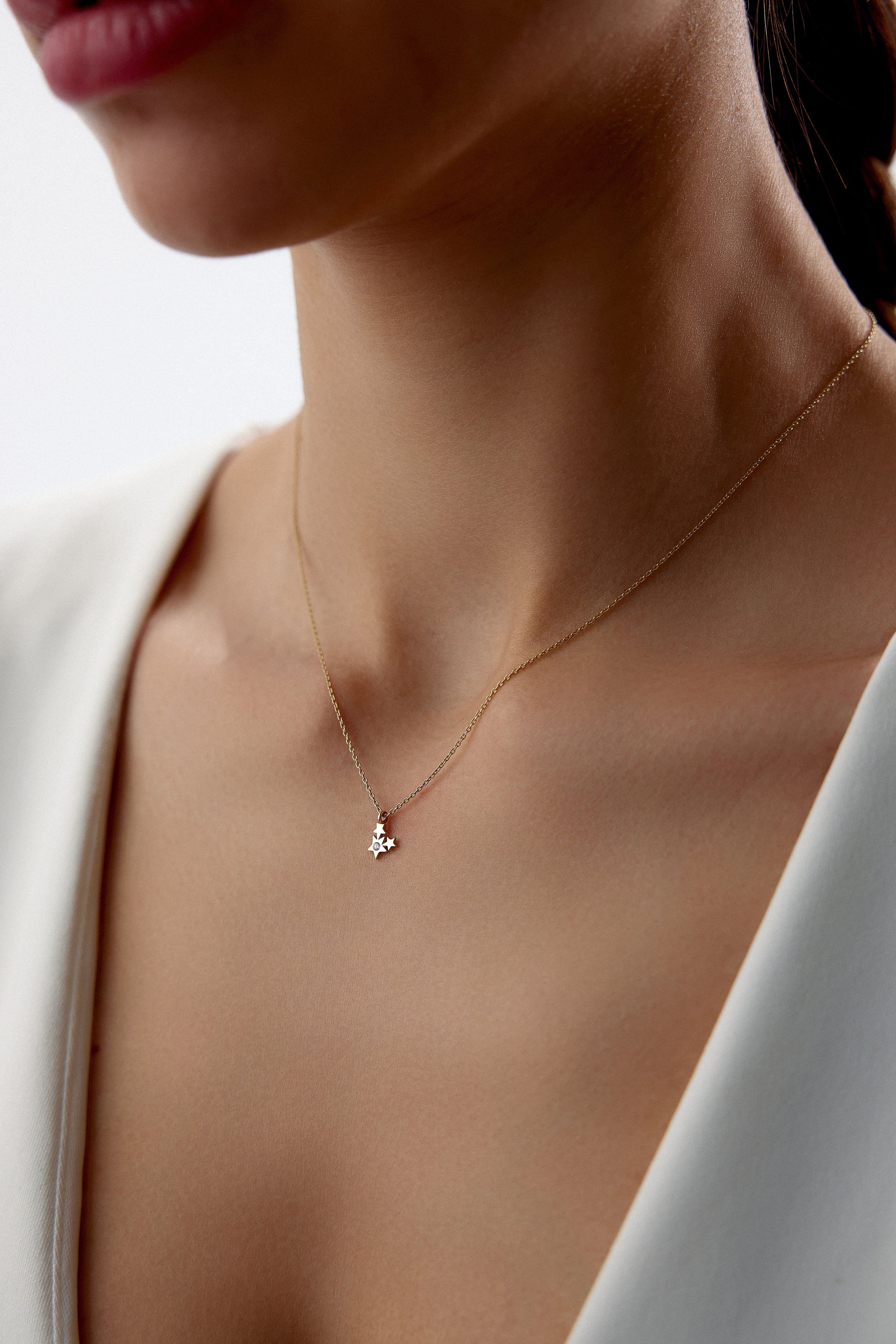 14 Carat Gold Minimal 3 Star Necklace