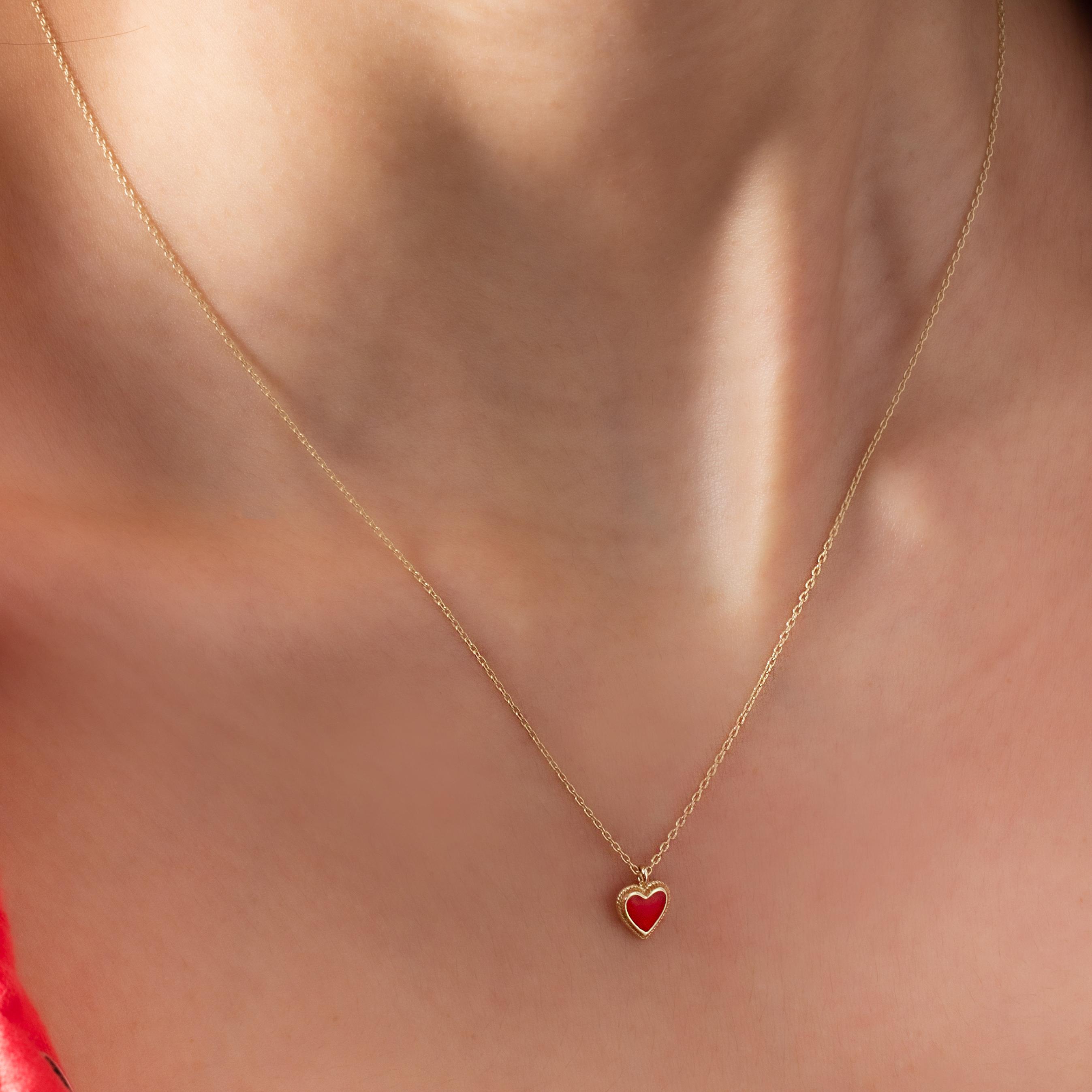 14 Carat Gold Red Enamel Elegant Necklace