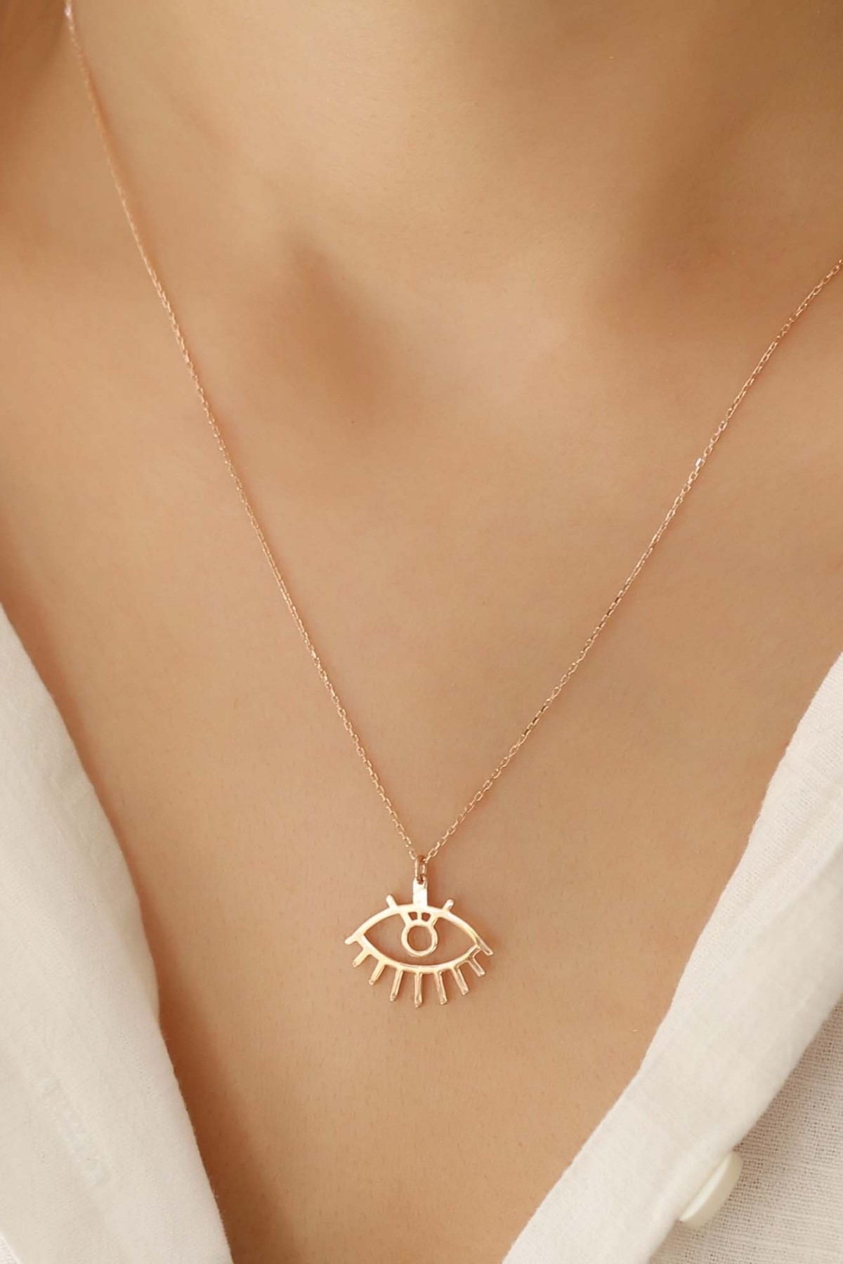 Minaliva 14 Carat Rose Gold Eye Necklace