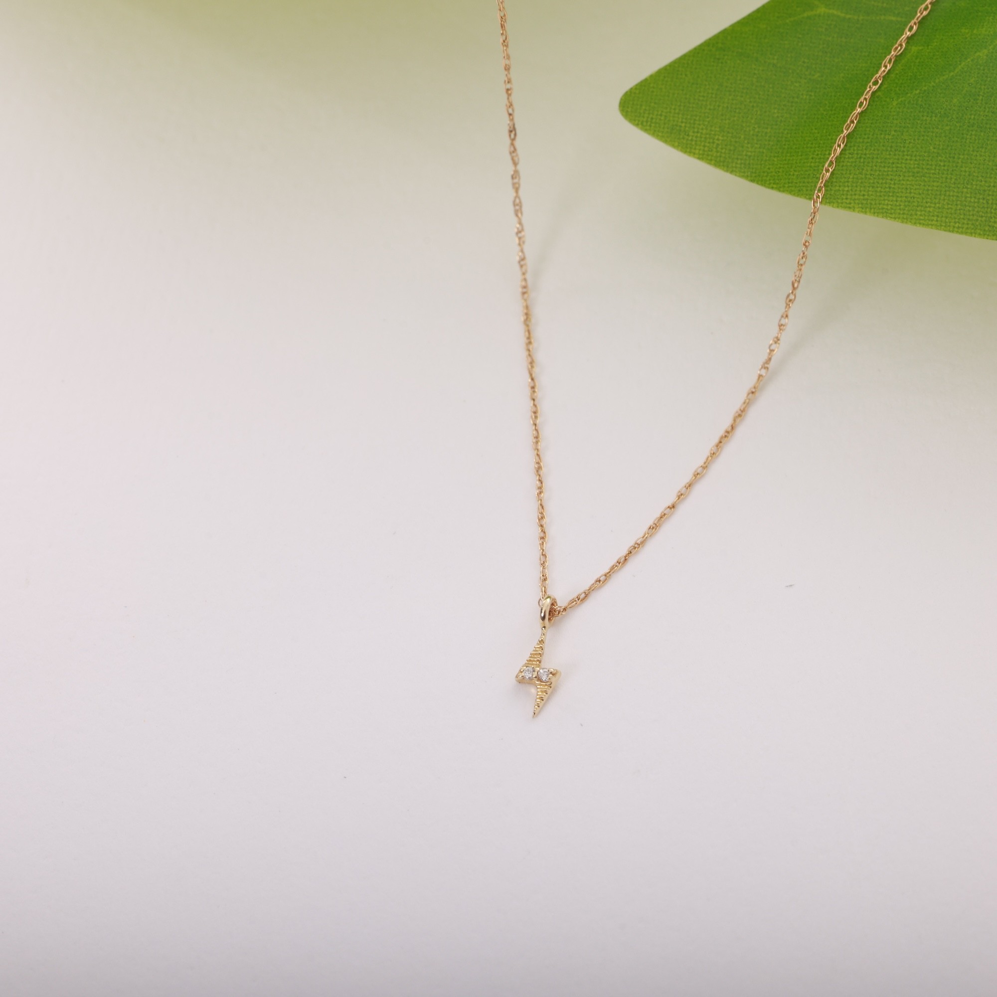 14 Carat Gold Minimal Lightning Necklace