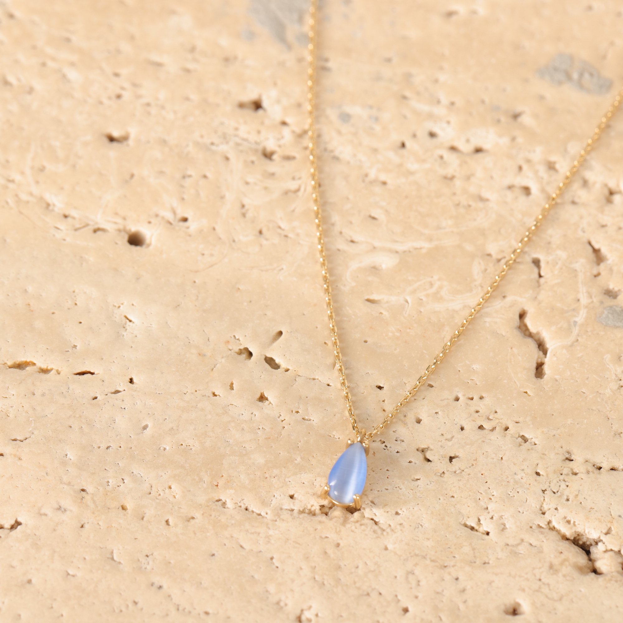 14 Carat Gold Blue Opal Stone Necklace