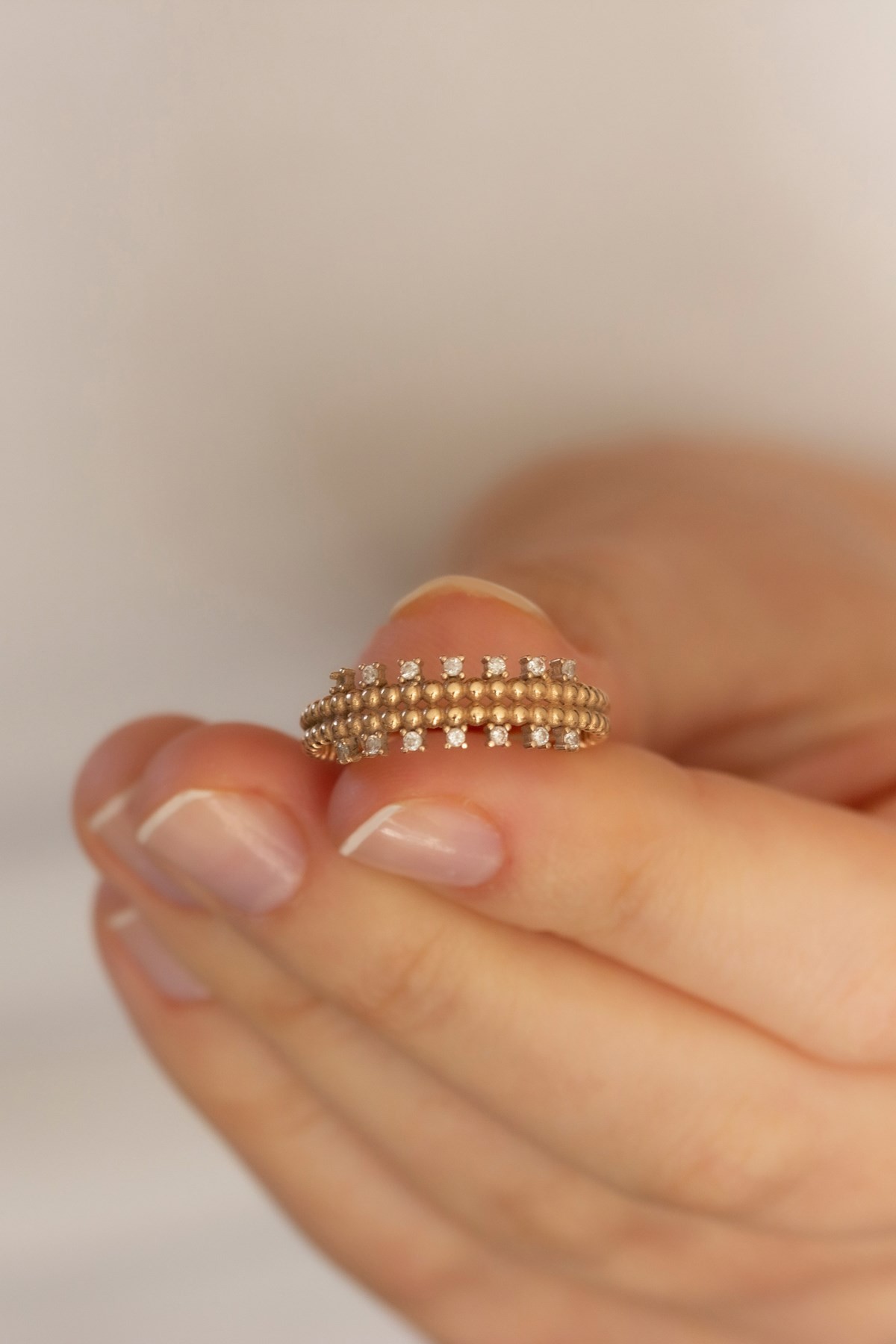 14 Carat Gold Baguette Stone Design Ring