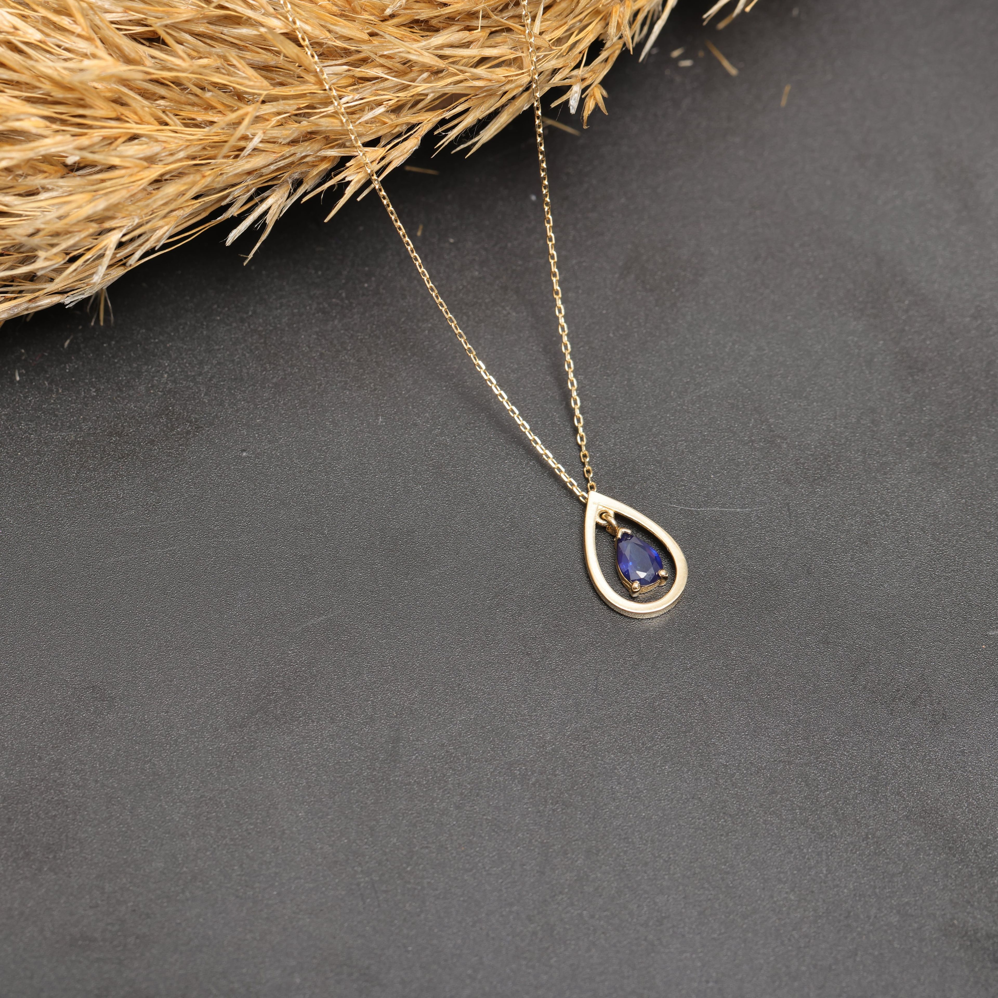 14 Carat Gold Drop Sapphire Stone Necklace