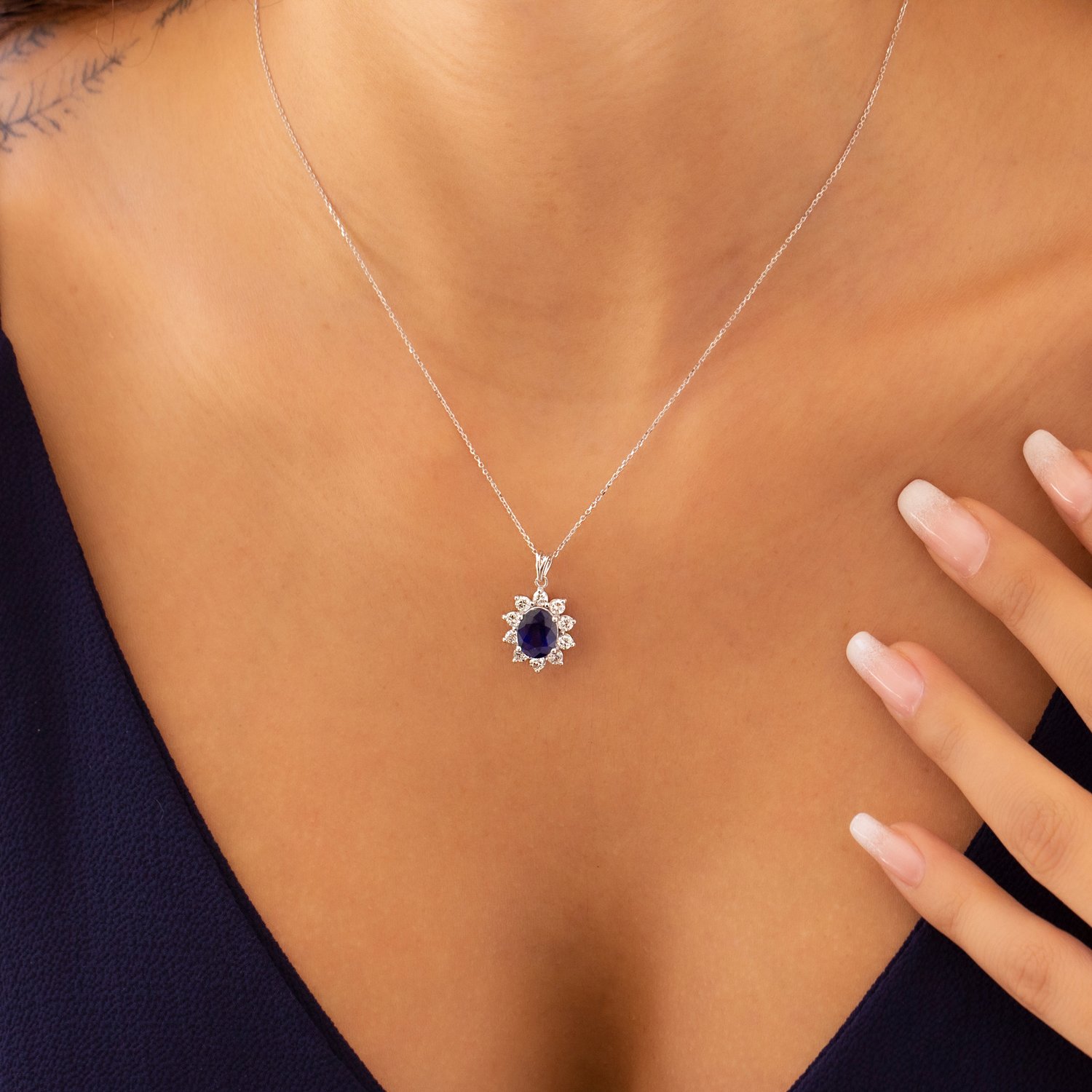 Gold Oval Sapphire Stone Diamond Necklace