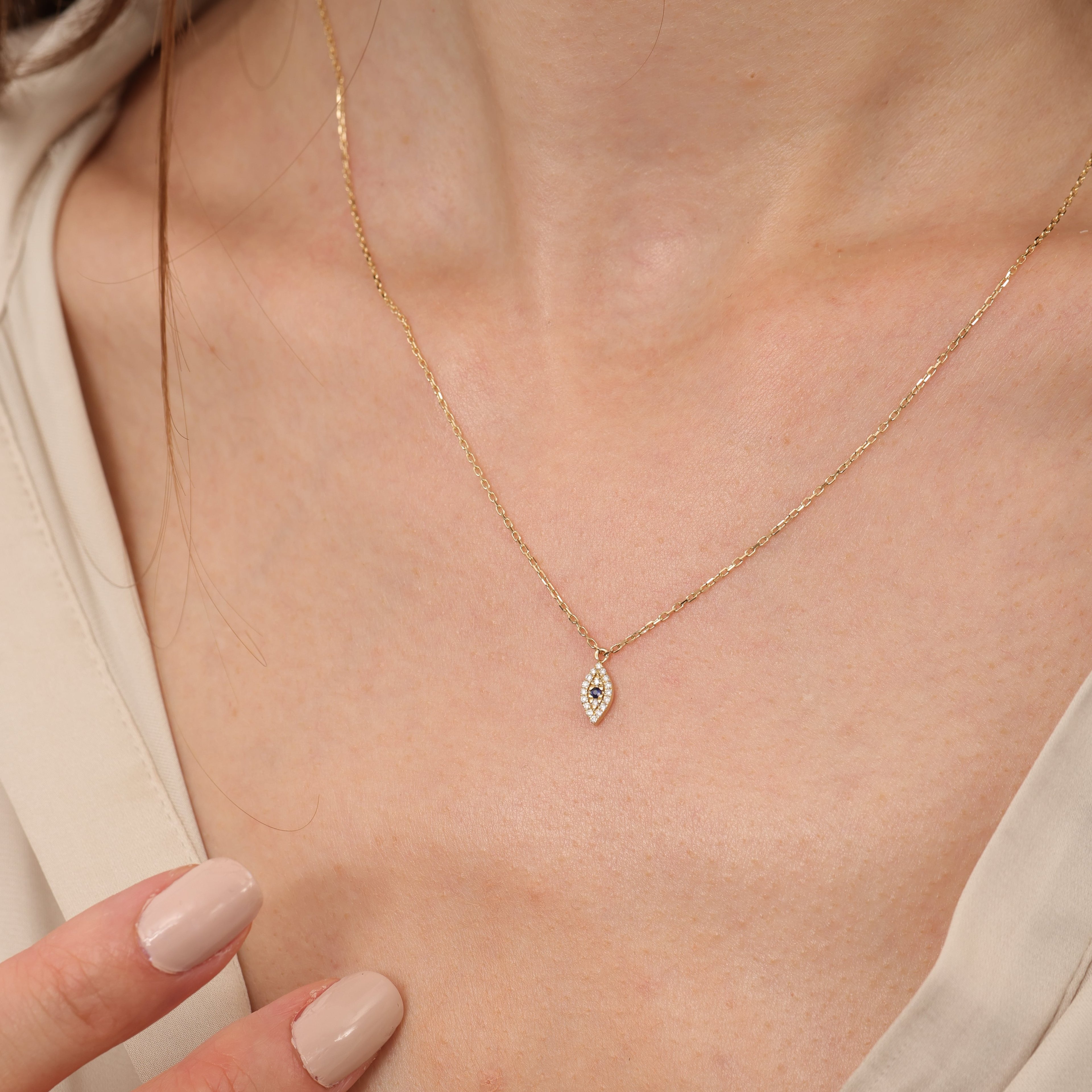 Gold Minimal Diamond Eye Necklace