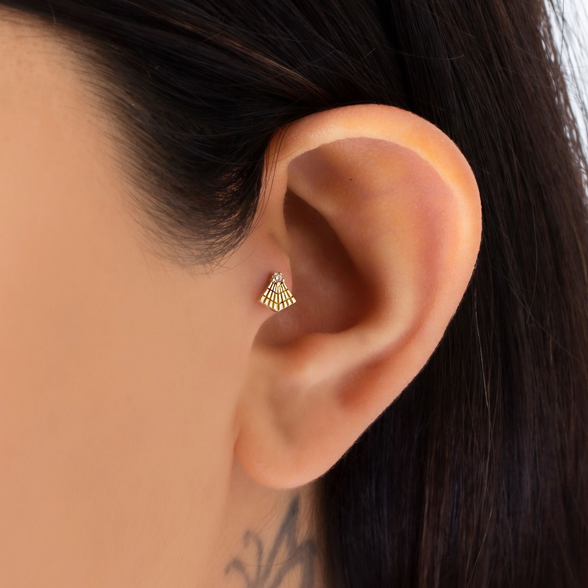 14 Carat Gold Fan Piercing