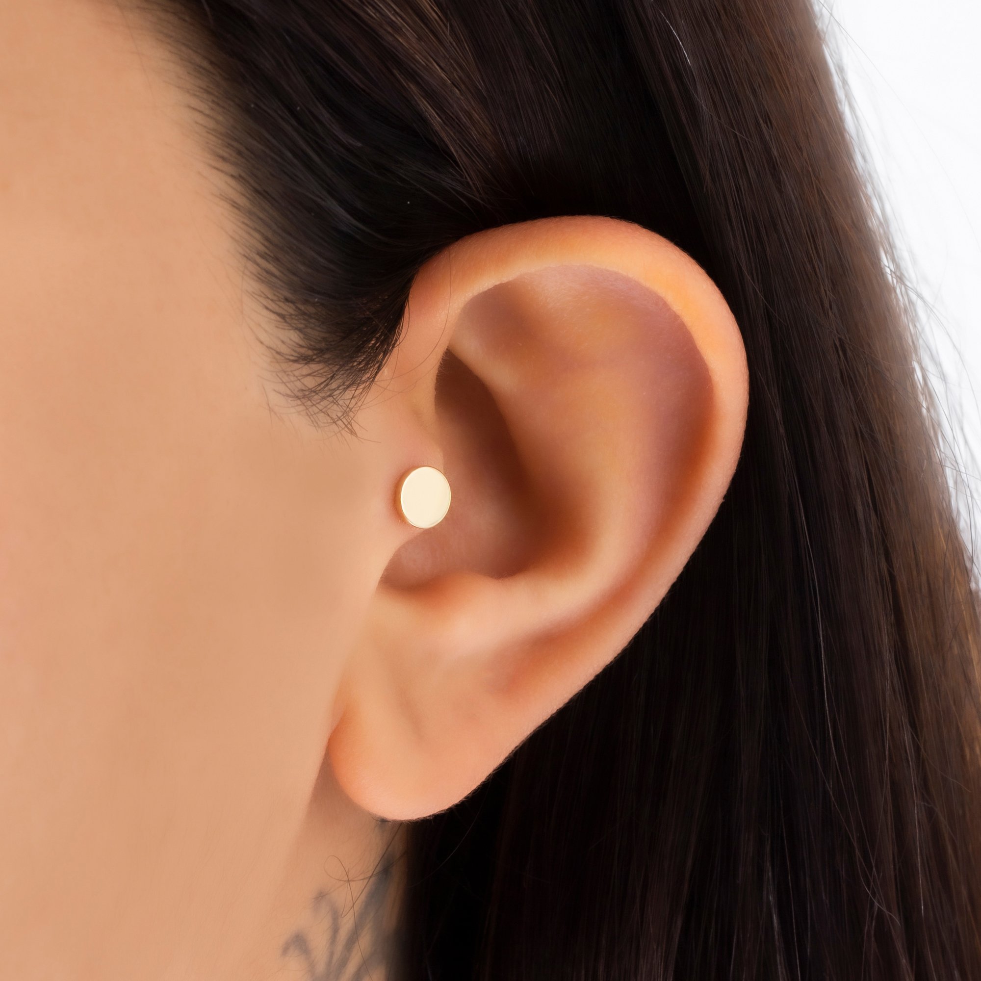 14 Carat Gold Minimal Round Piercing