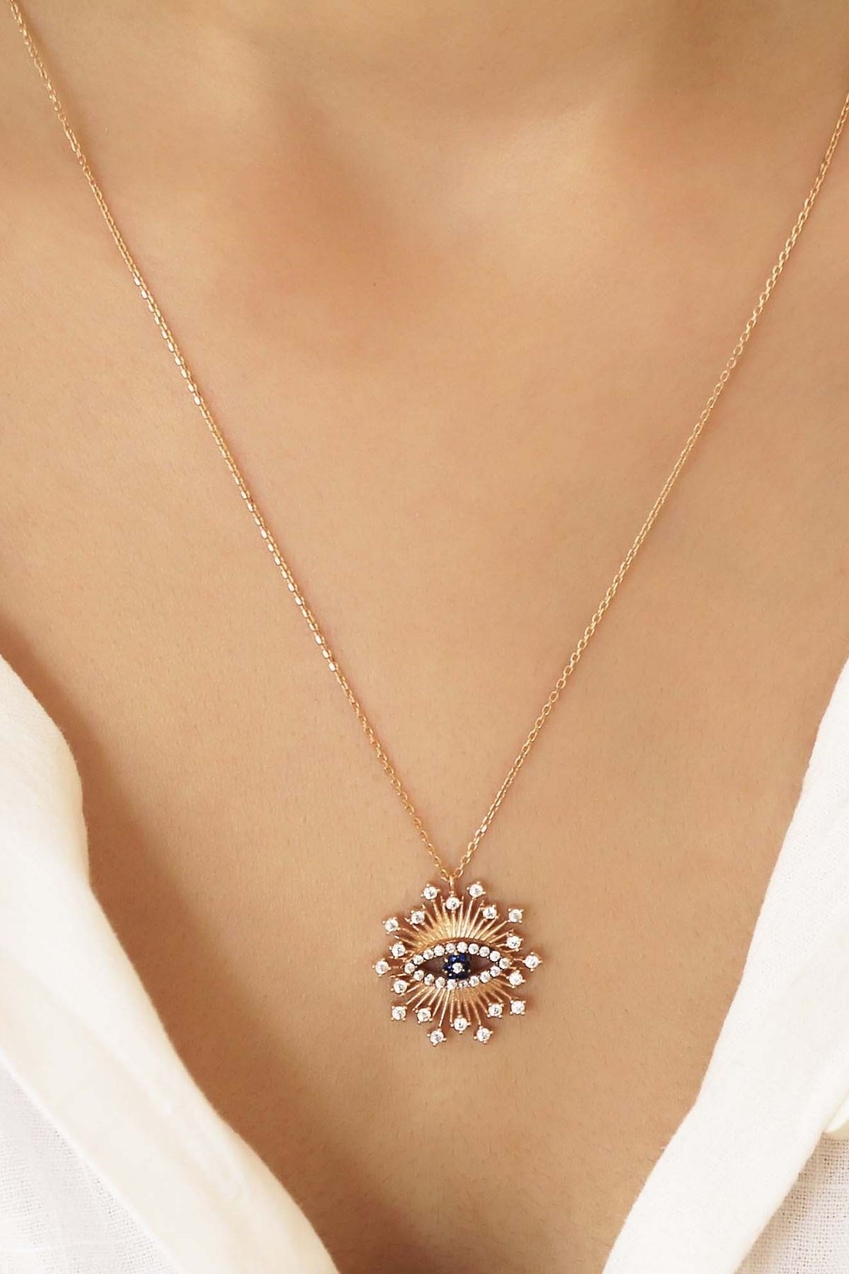 Minaliva 14 Carat Gold Stone Design Eye Necklace